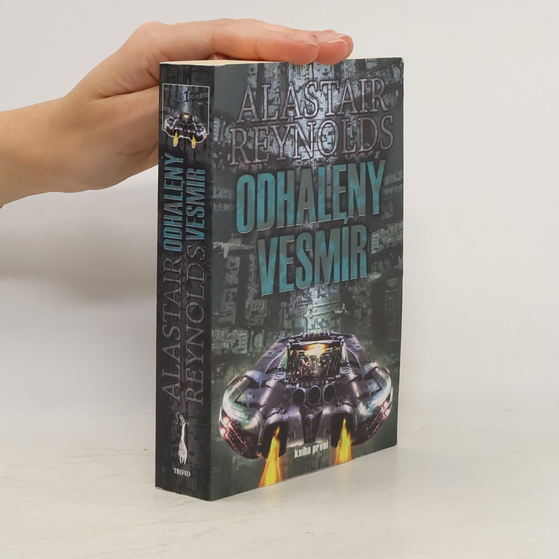 Alastair Reynolds Odhalený vesmír 1