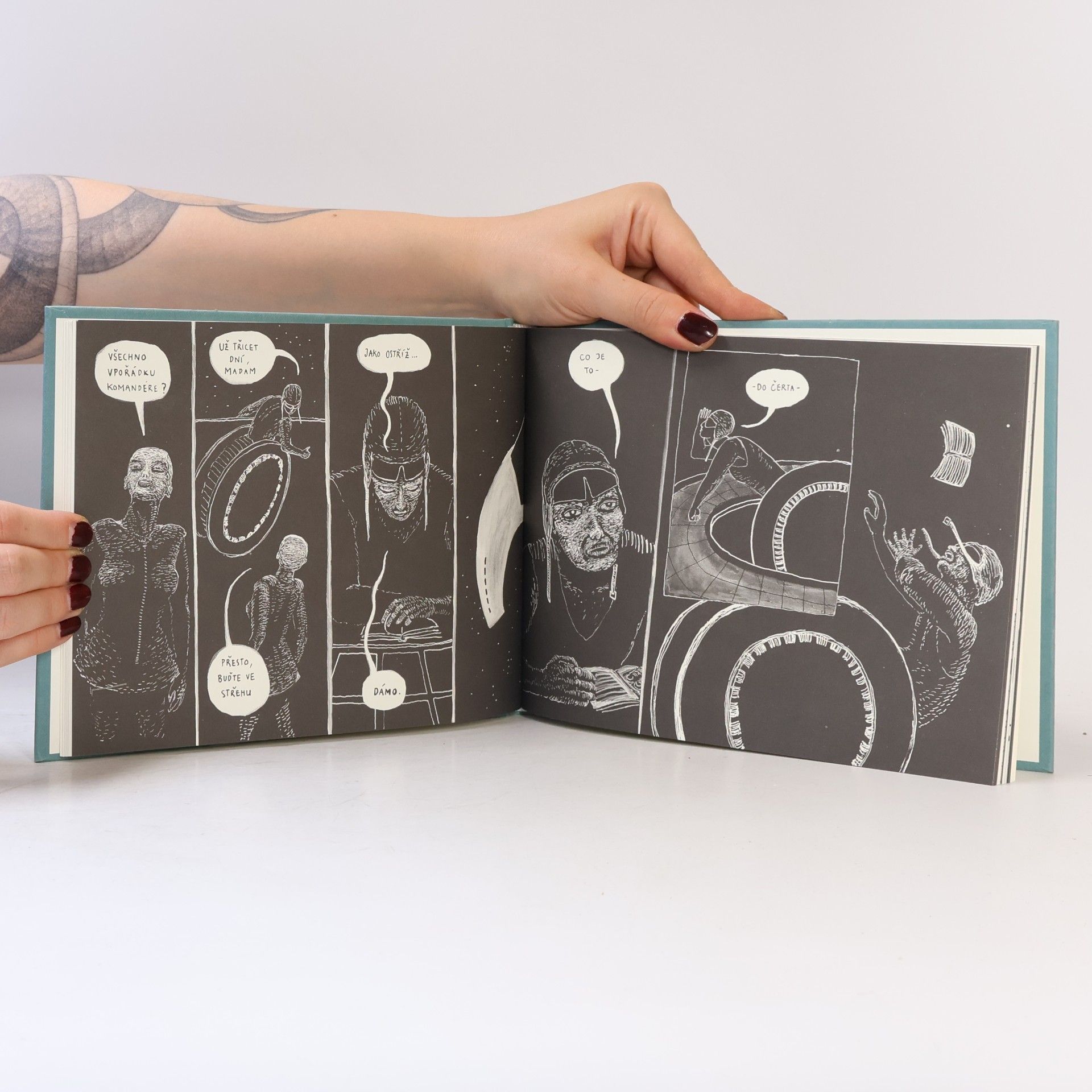 Jan Turnovec Kontraband: Osm komiksů podle písní skupiny Traband