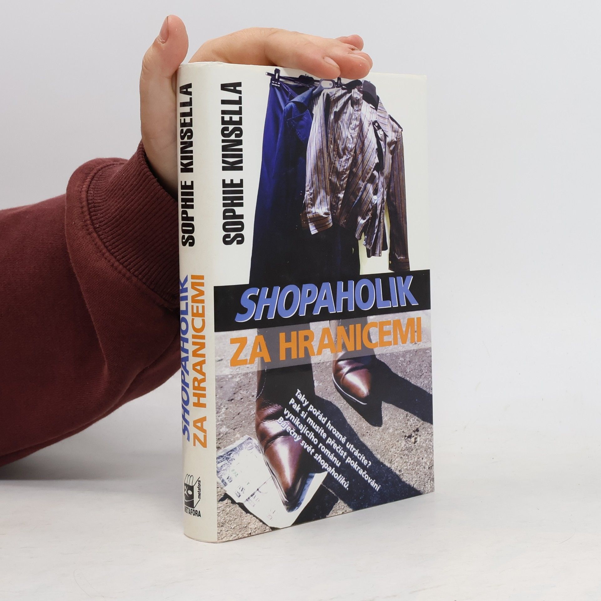 Sophie Kinsella Shopaholik za hranicemi