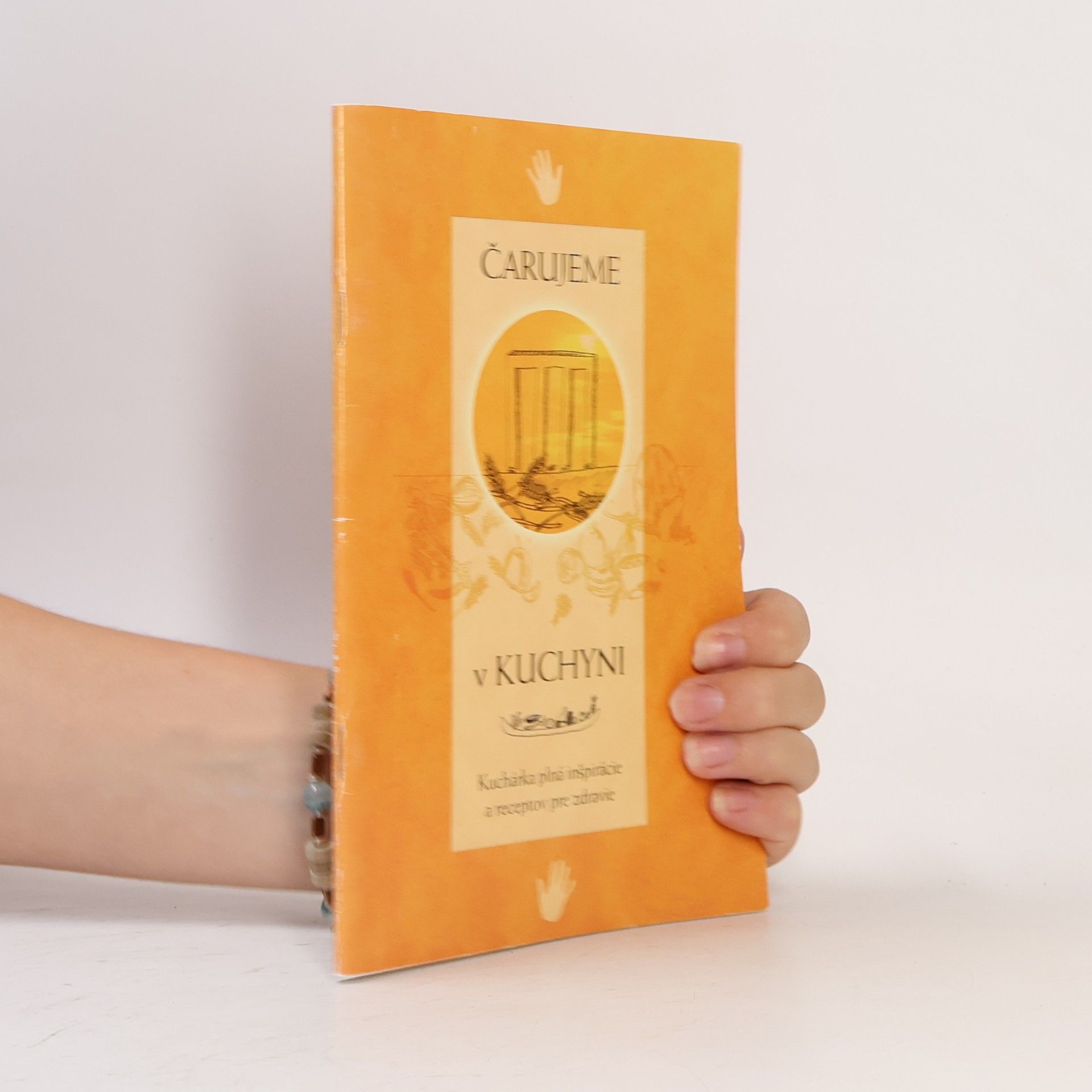 Collectif d'auteurs Čarujeme v kuchyni