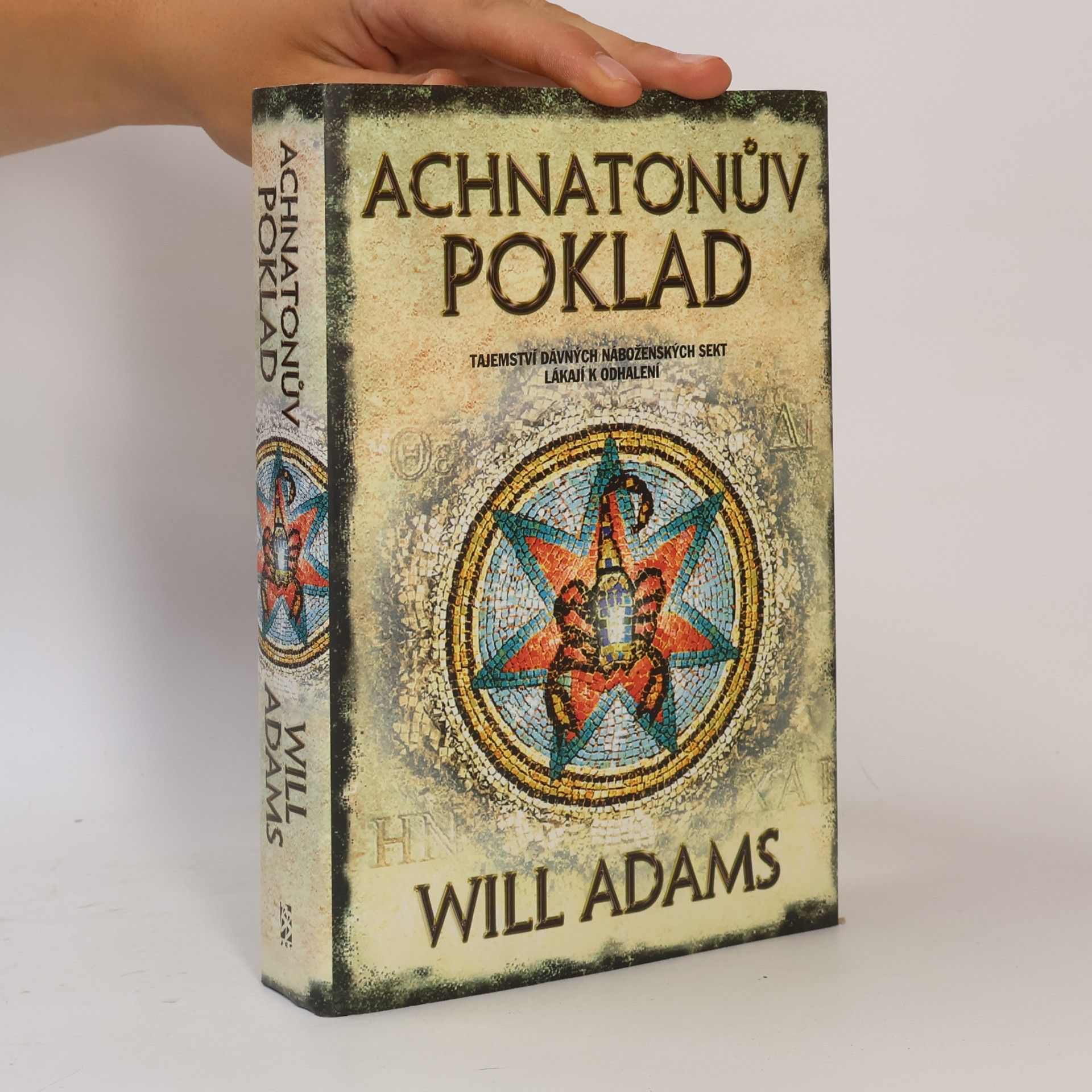 Will Adams Achnatonův poklad