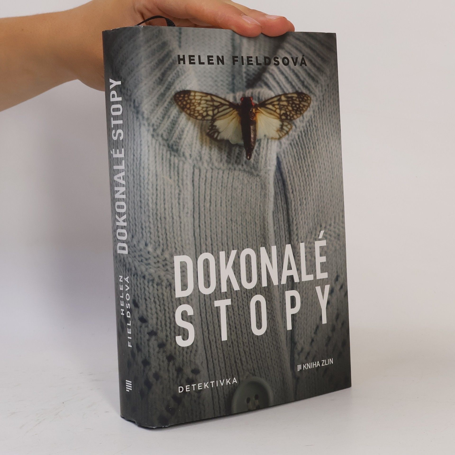 Helen Fields Dokonalé stopy