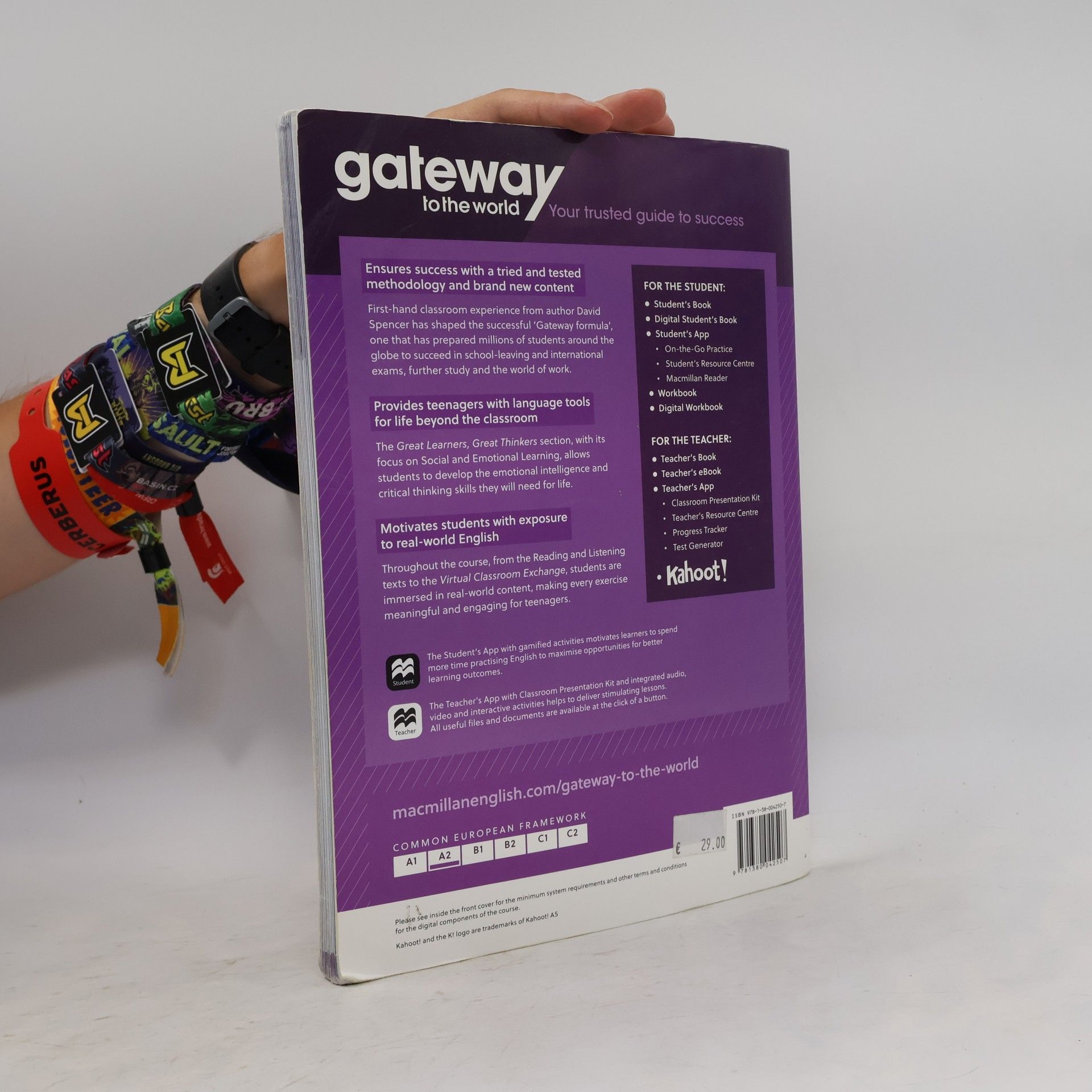 David Spencer Gateway to the World A2 Student's Book with Student's App and Digital Student's Book