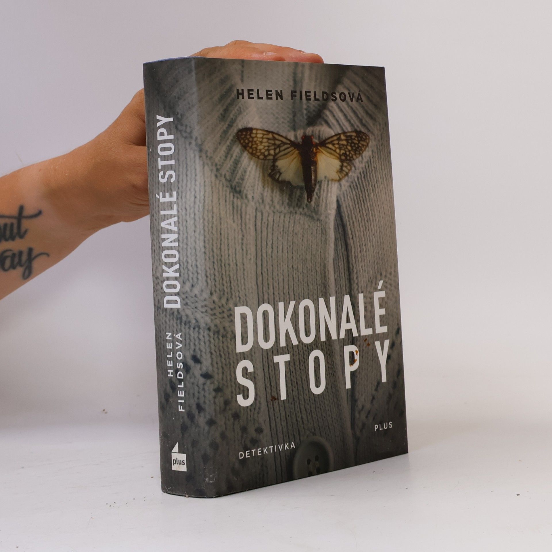 Helen Fields Dokonalé stopy