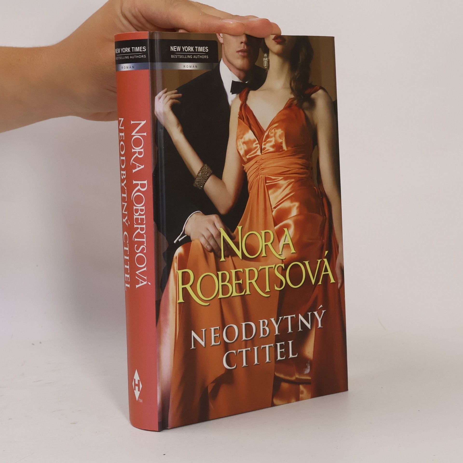 Nora Roberts Neodbytný ctitel