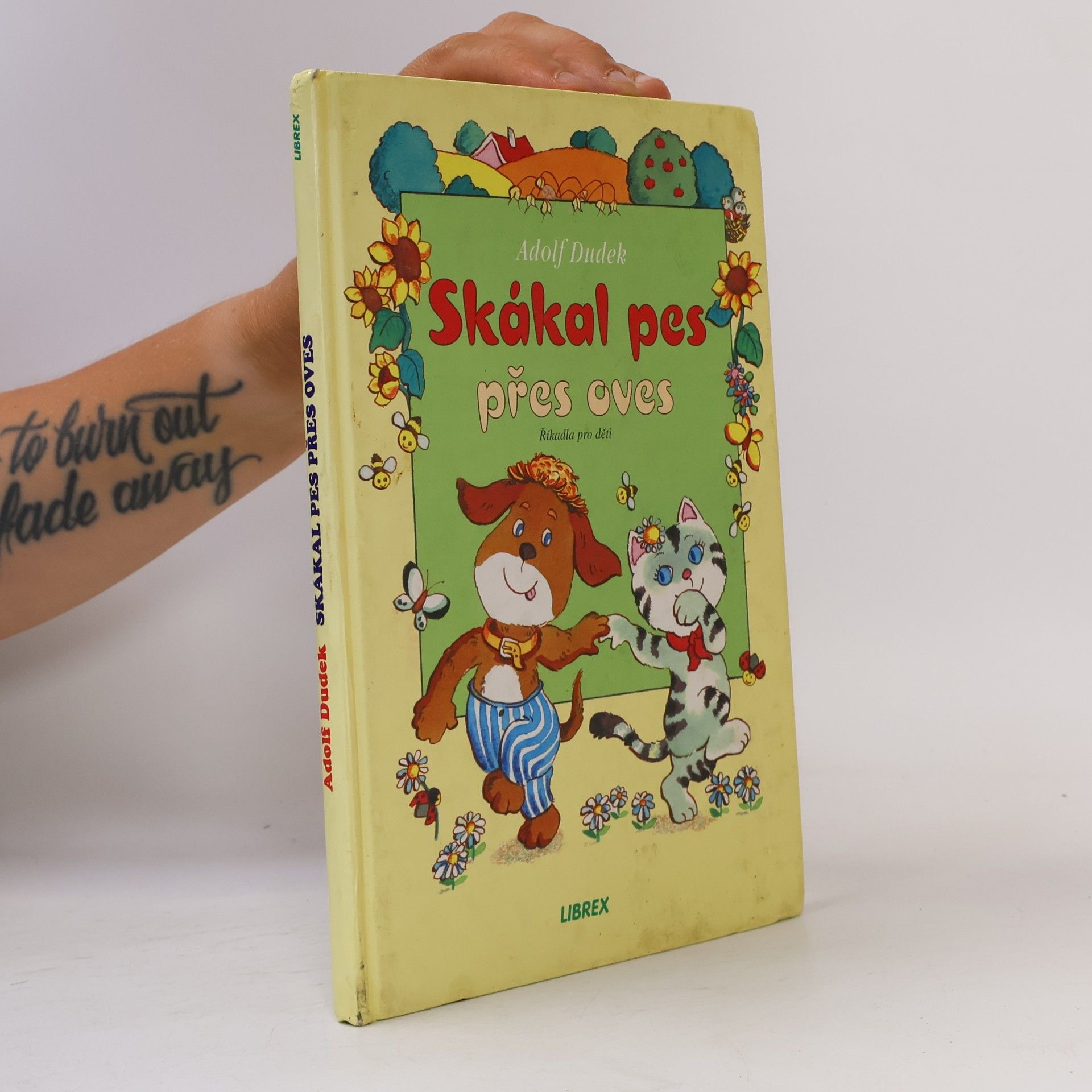 Adolf Dudek Skákal pes přes oves. Říkadla pro nejmenší děti