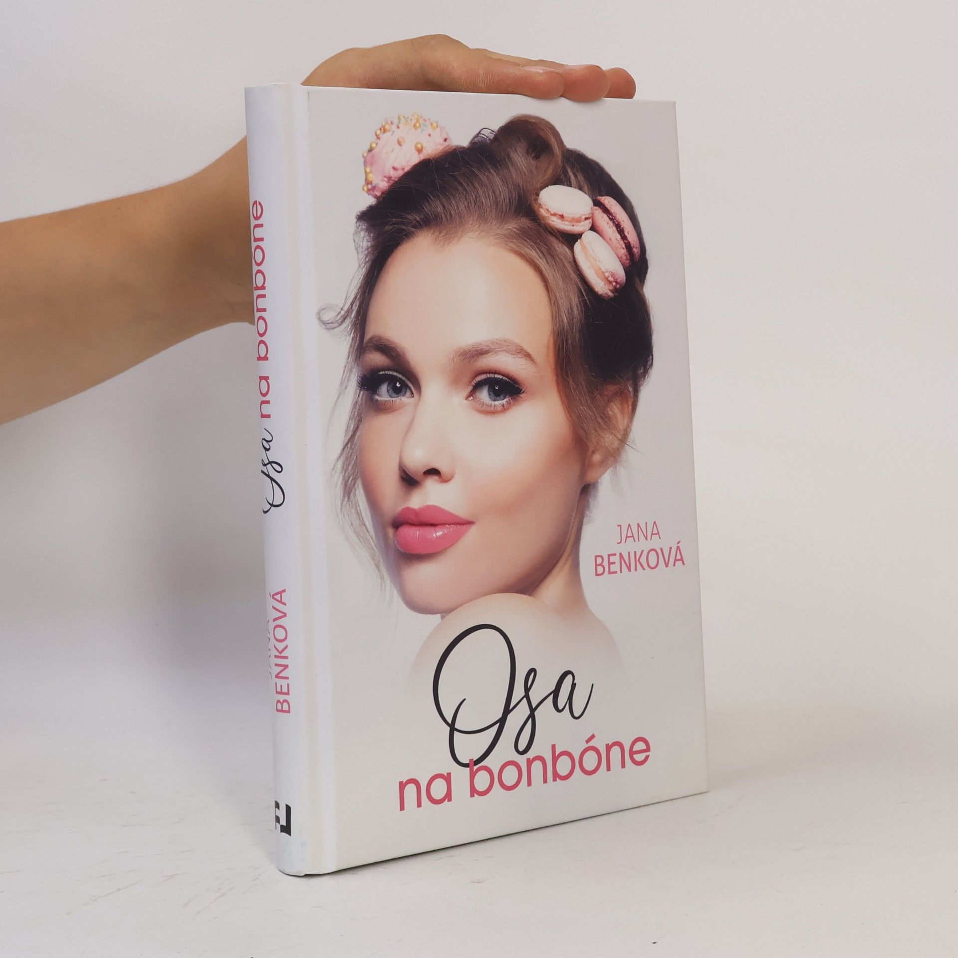 Jana Benková Osa na bonbóne