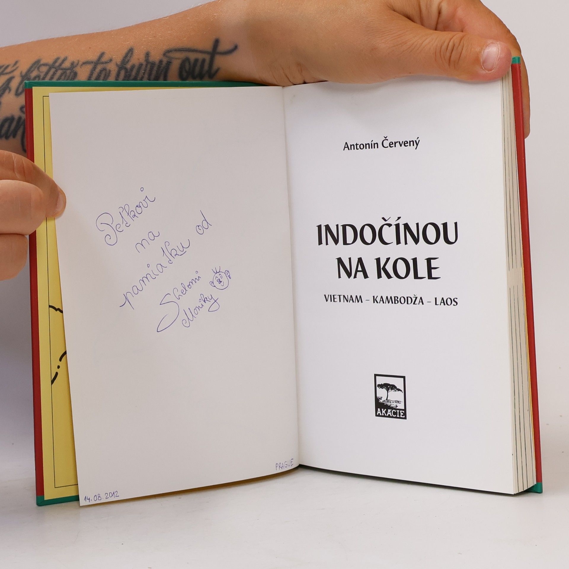 Antonín Červený Indočínou na kole