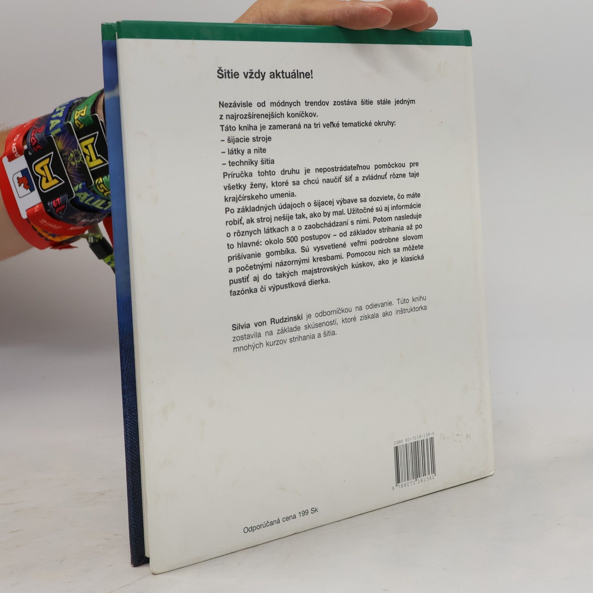 Autorenkollektiv Šitie : techniky, látky, šijacie stroje