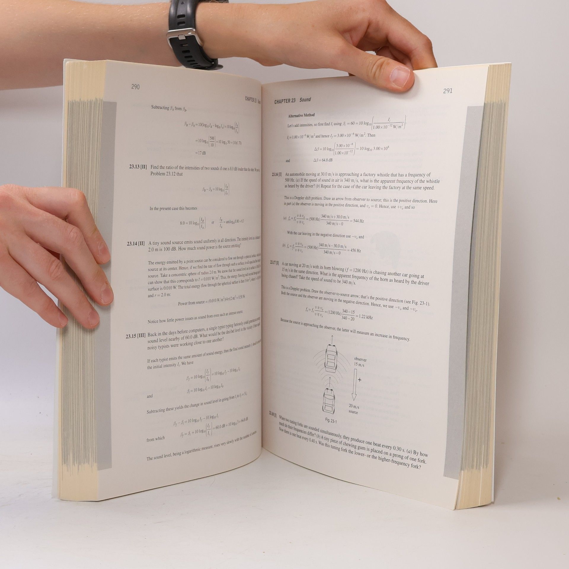 Eugene Hecht Schaum's Outline of College Physics, Twelfth Edition