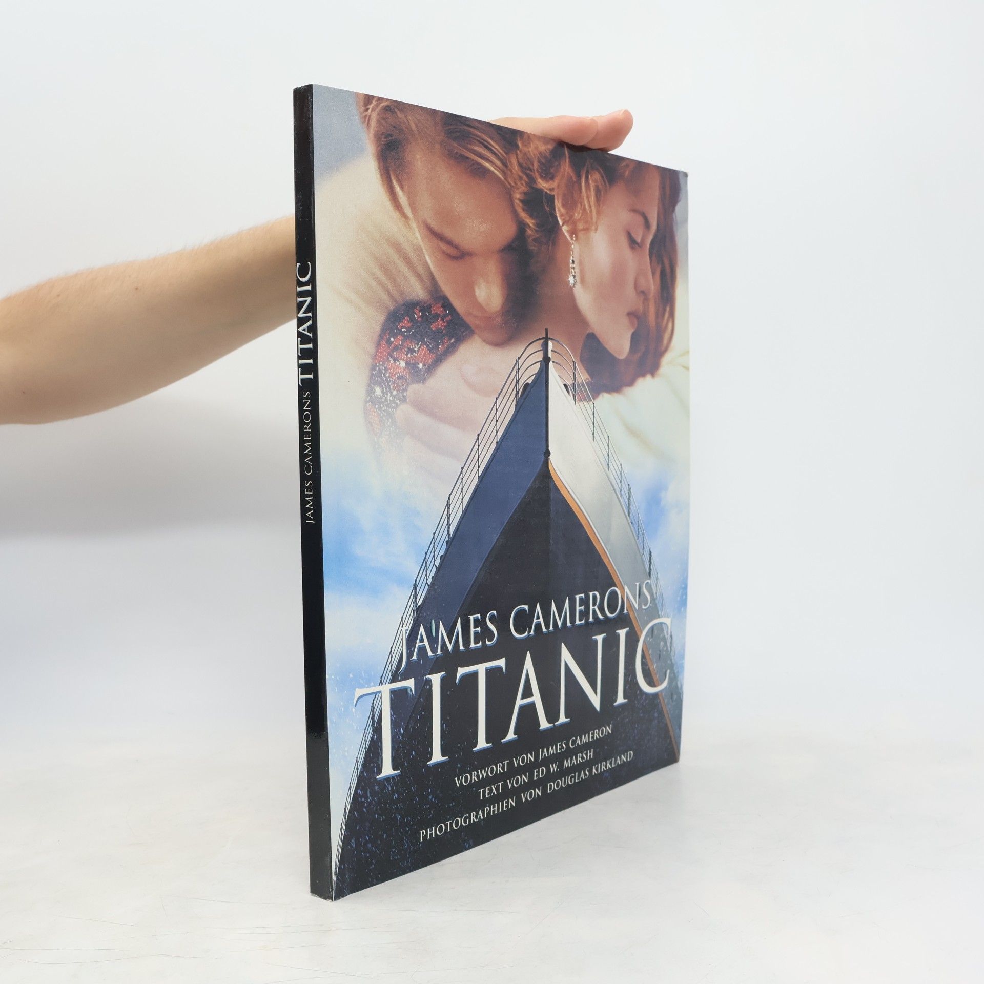 Kolektiv autorů James Cameron's Titanic