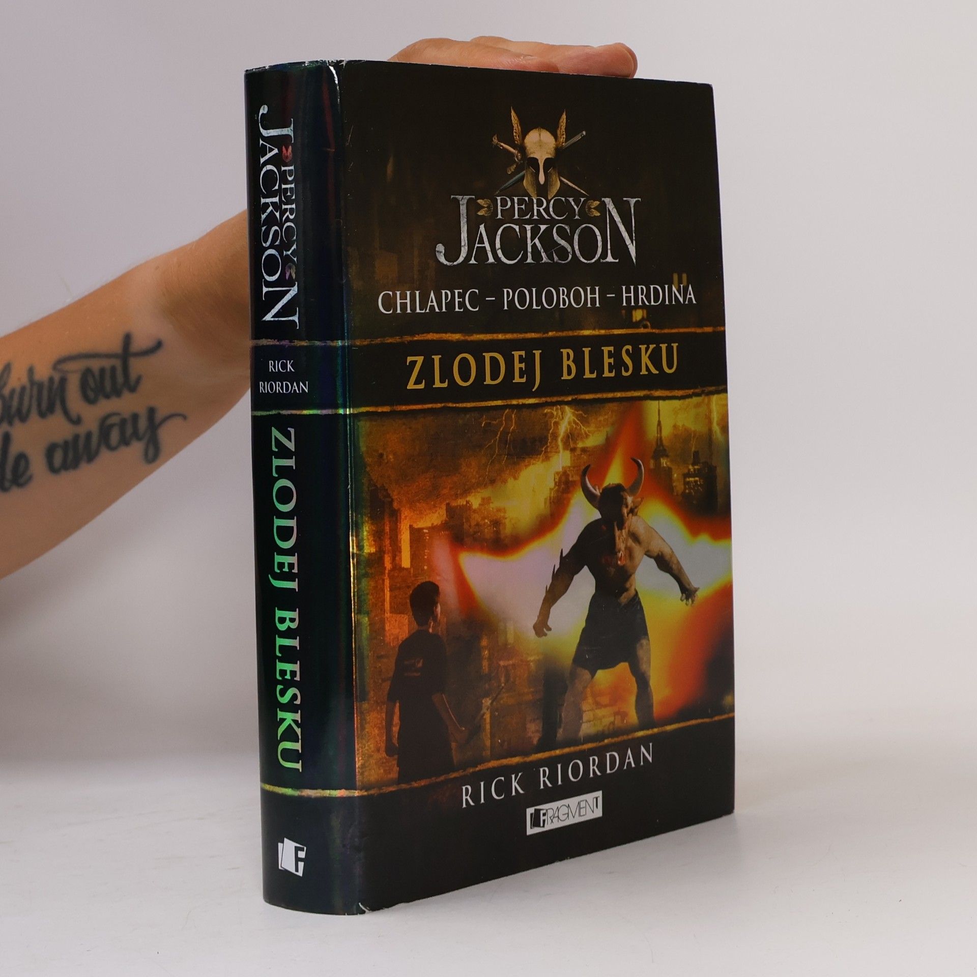 Rick Riordan Percy Jackson: Zlodej blesku