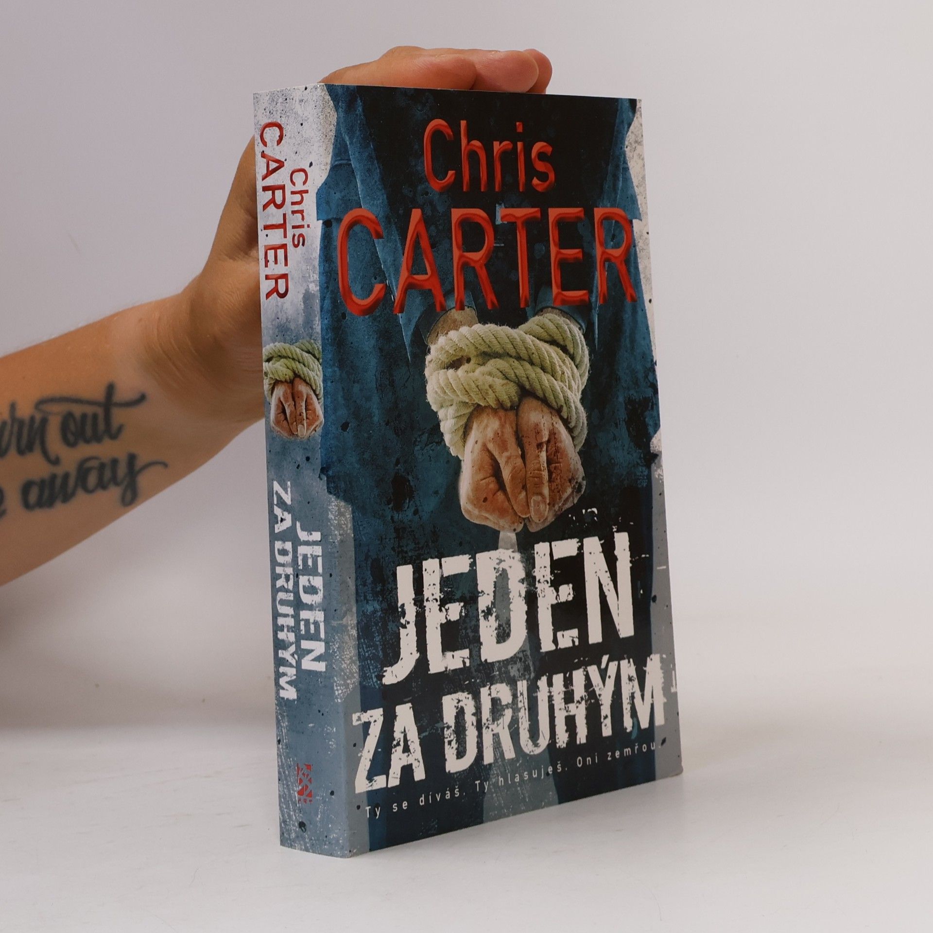 Chris Carter Jeden za druhým