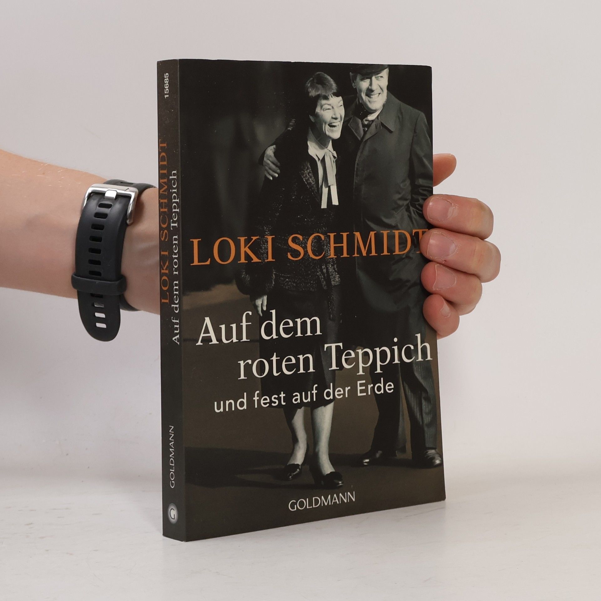 Loki Schmidt Auf dem roten Teppich und fest auf der Erde