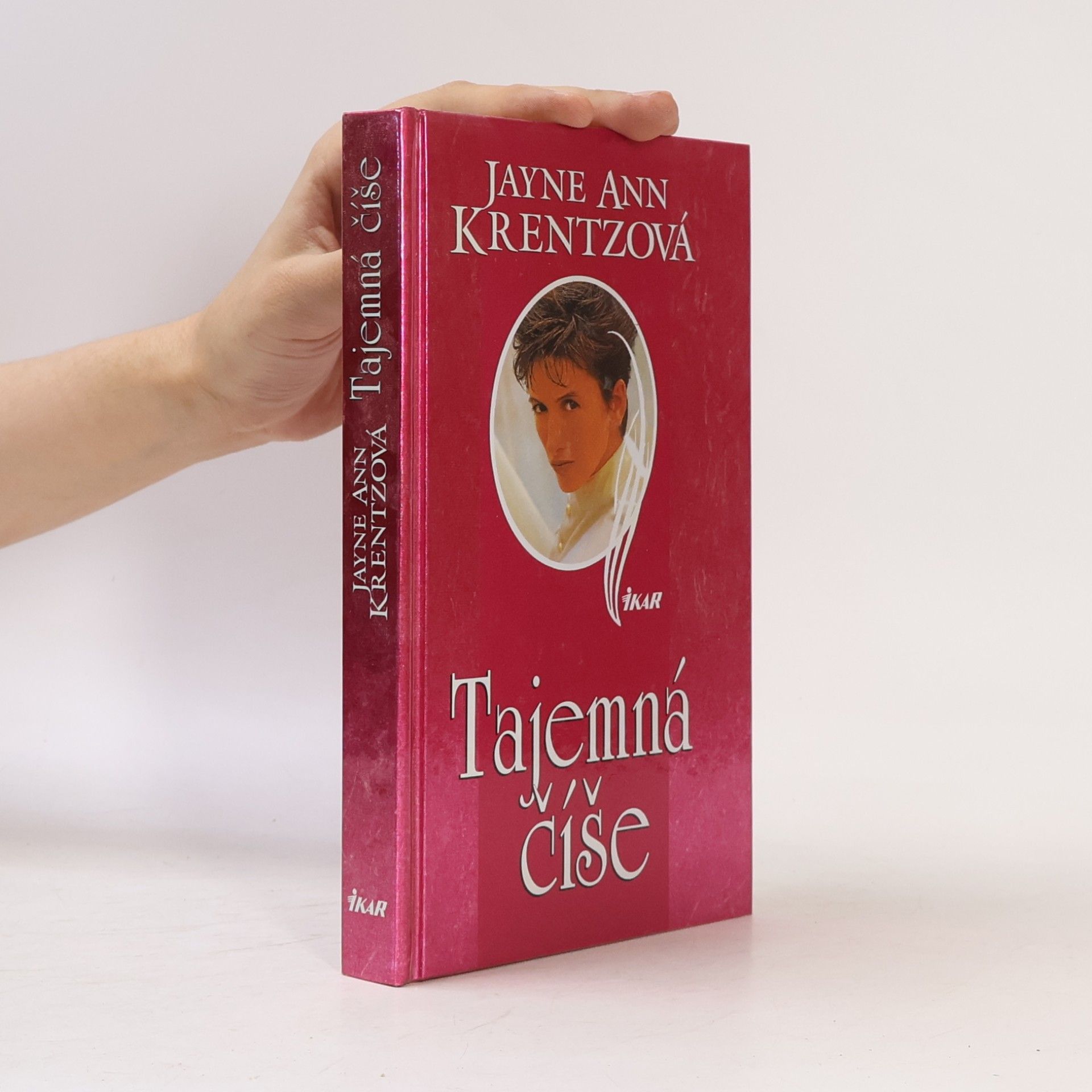 Tajemná číše