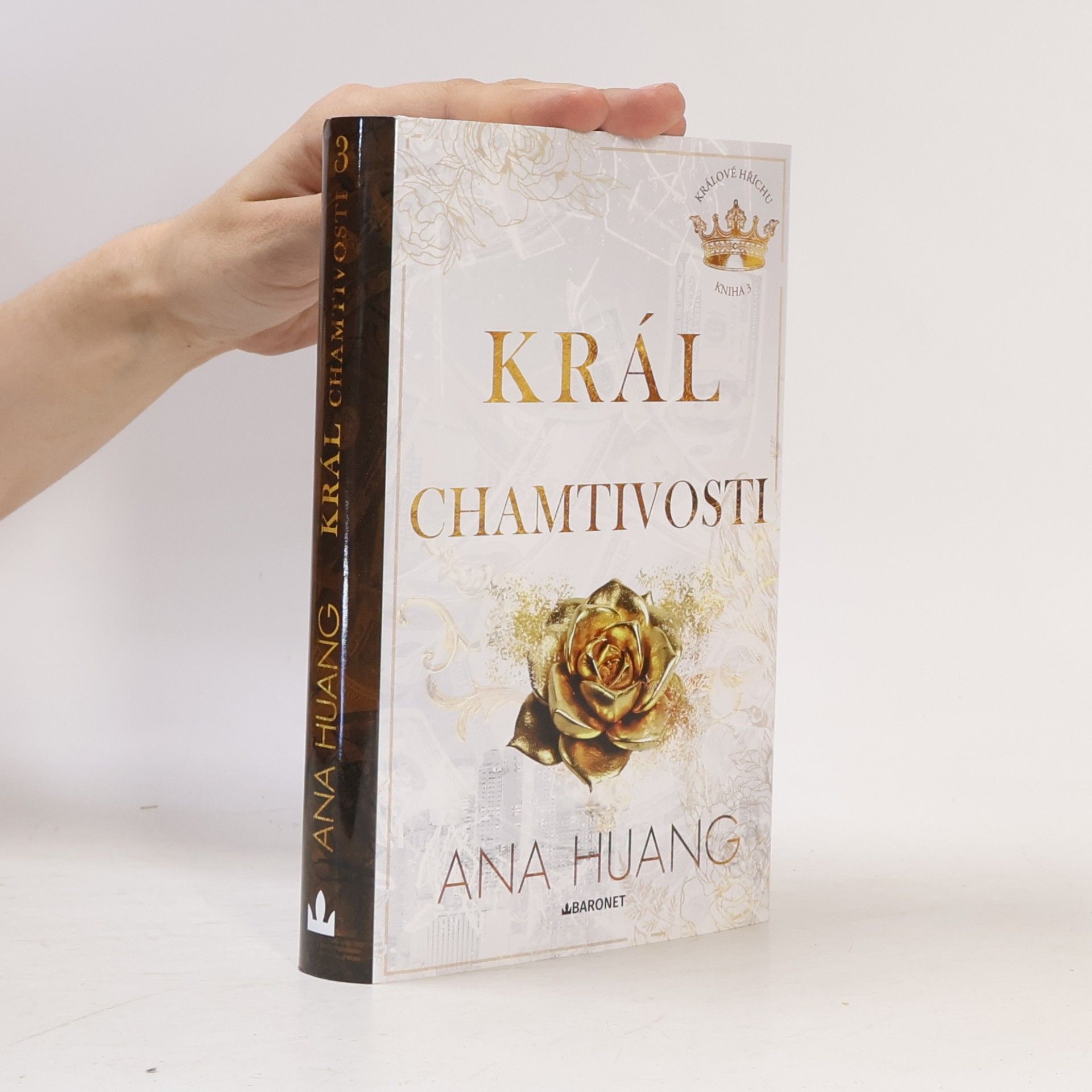 Ana Huang Král chamtivosti