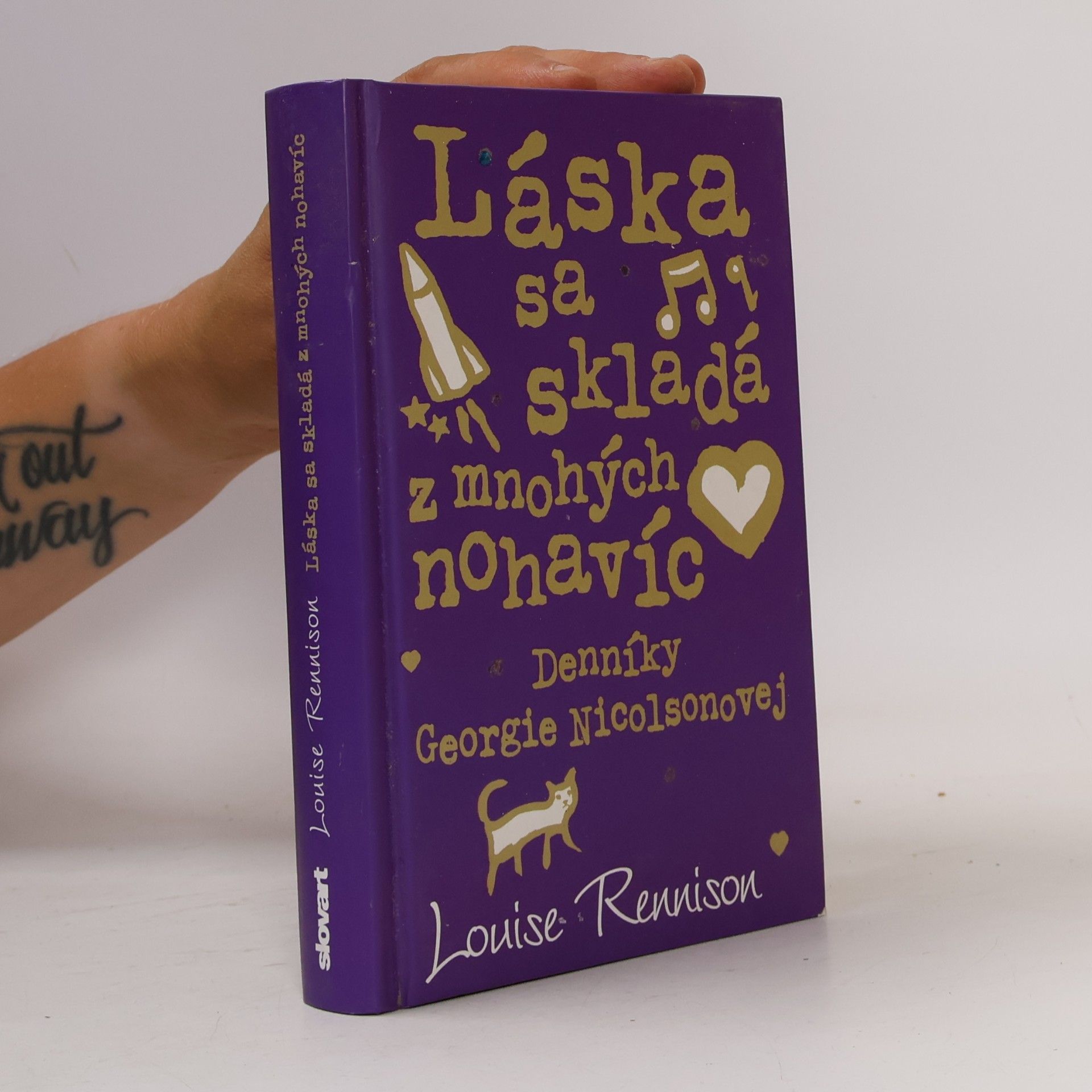 Louise Rennison Láska sa skladá z mnohých nohavíc