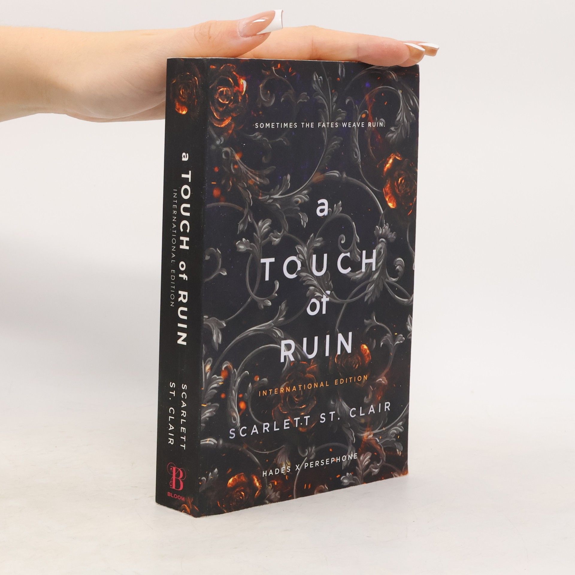 Scarlett St. Clair A Touch of Ruin