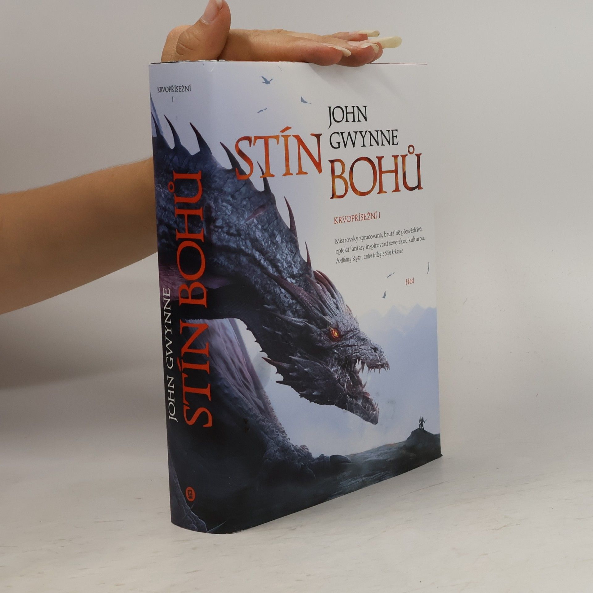 John Gwynne Stín bohů