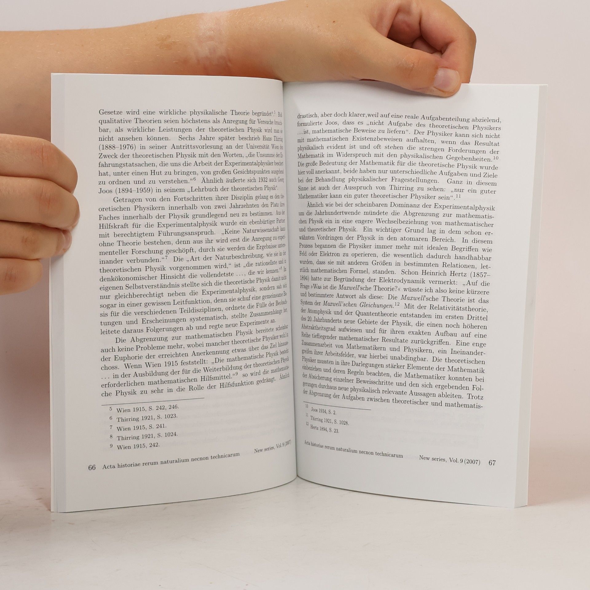 Various authors What to Do with the 2th Century in the History of Science and Technology