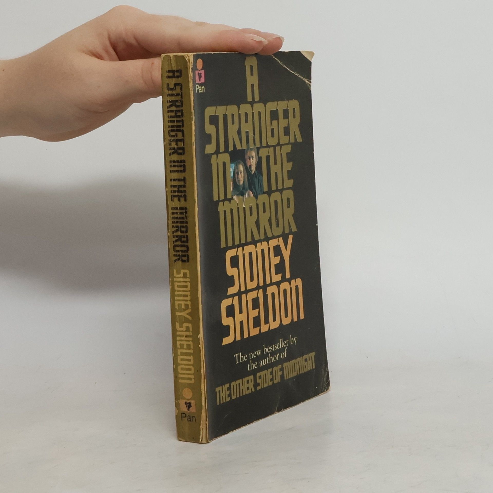 Sidney Sheldon A Stranger in the Mirror