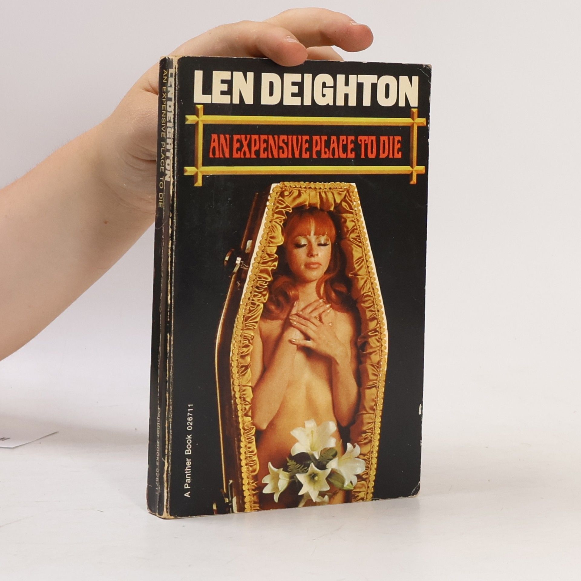 Len Deighton An Expensive Place to Die