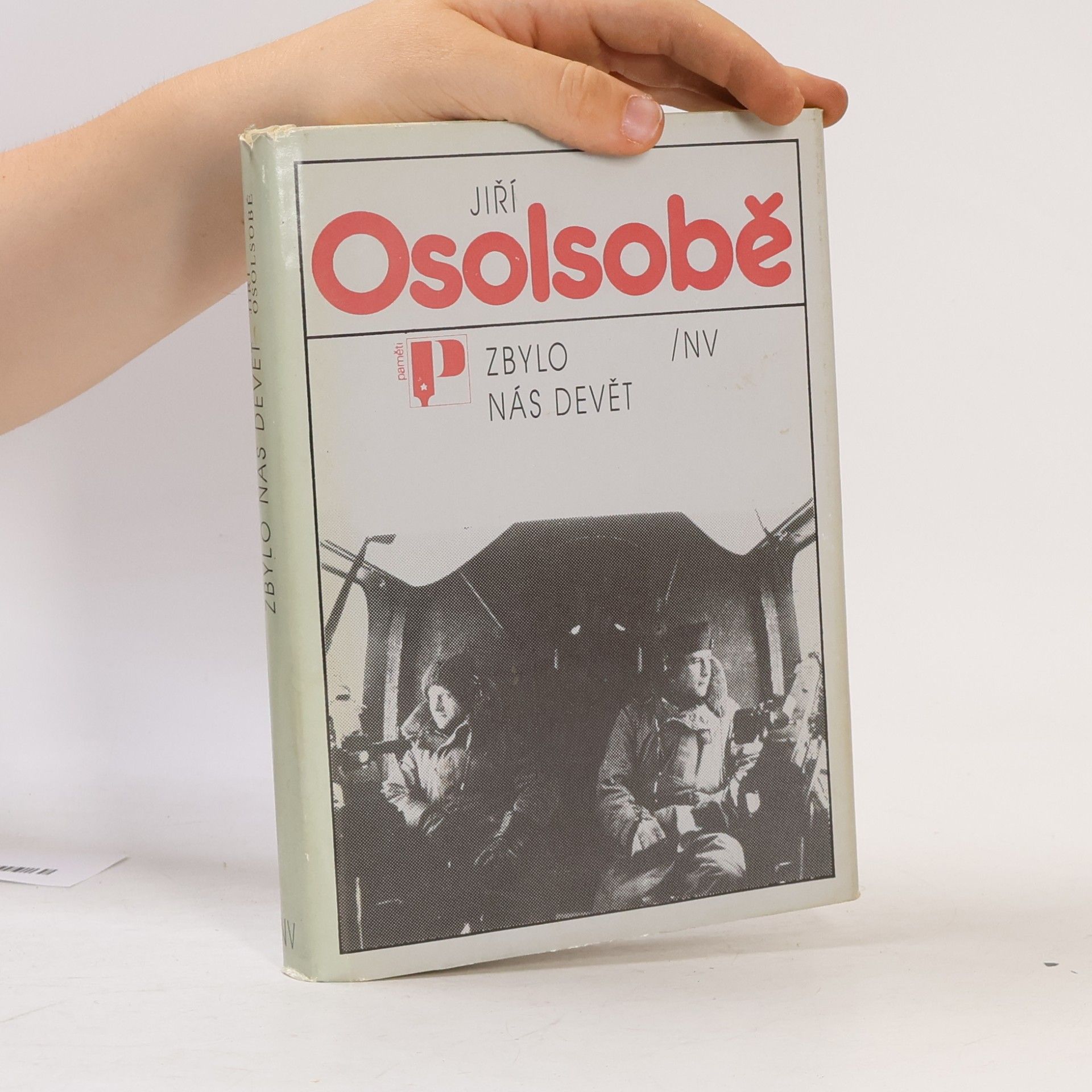 Jiří Osolsobě Zbylo nás devět