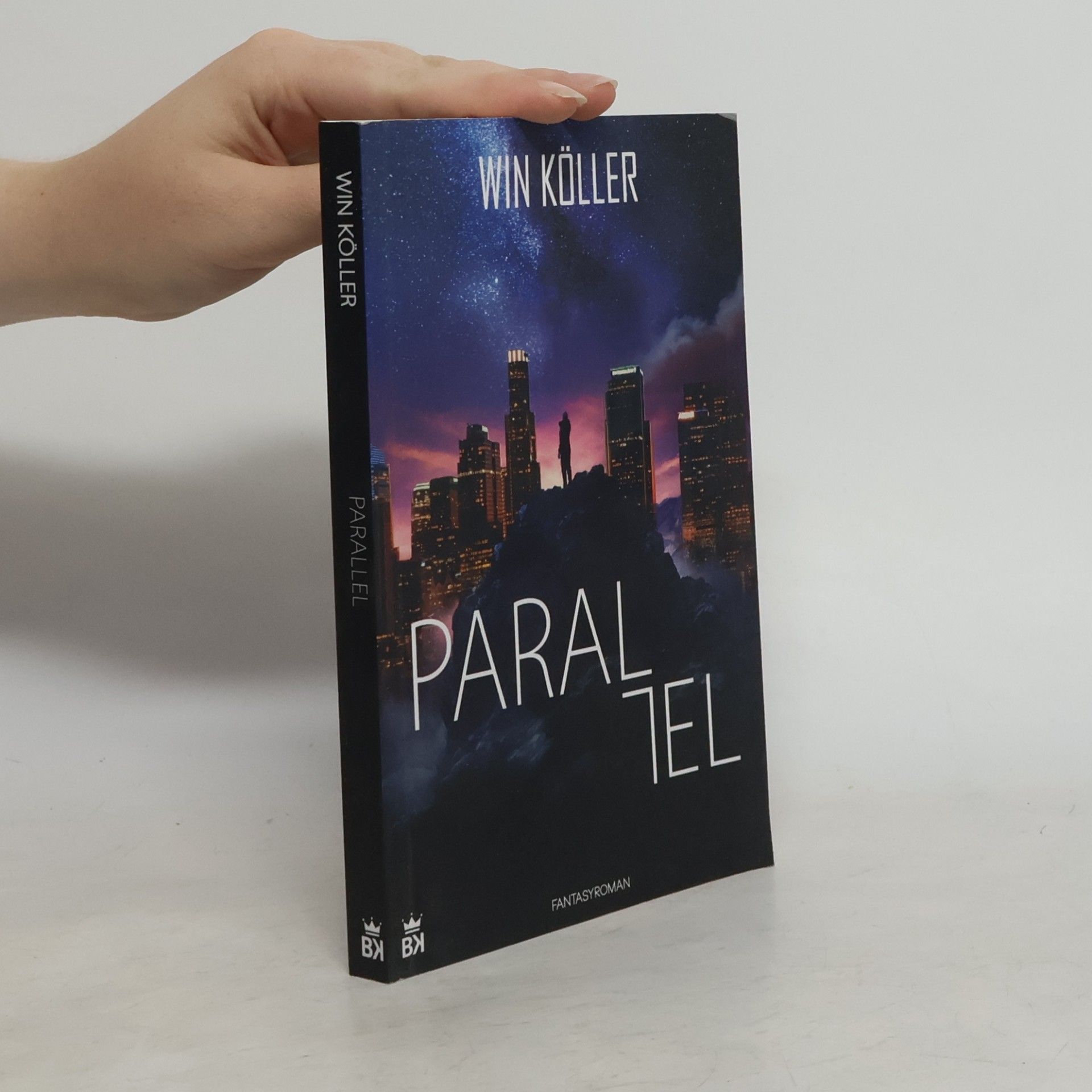 Win Köller Parallel. Fantasyroman