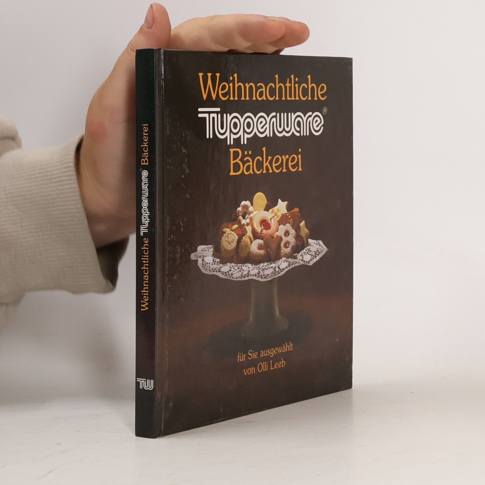 Olli Leeb Weihnachtliche Tupperware Bäckerei