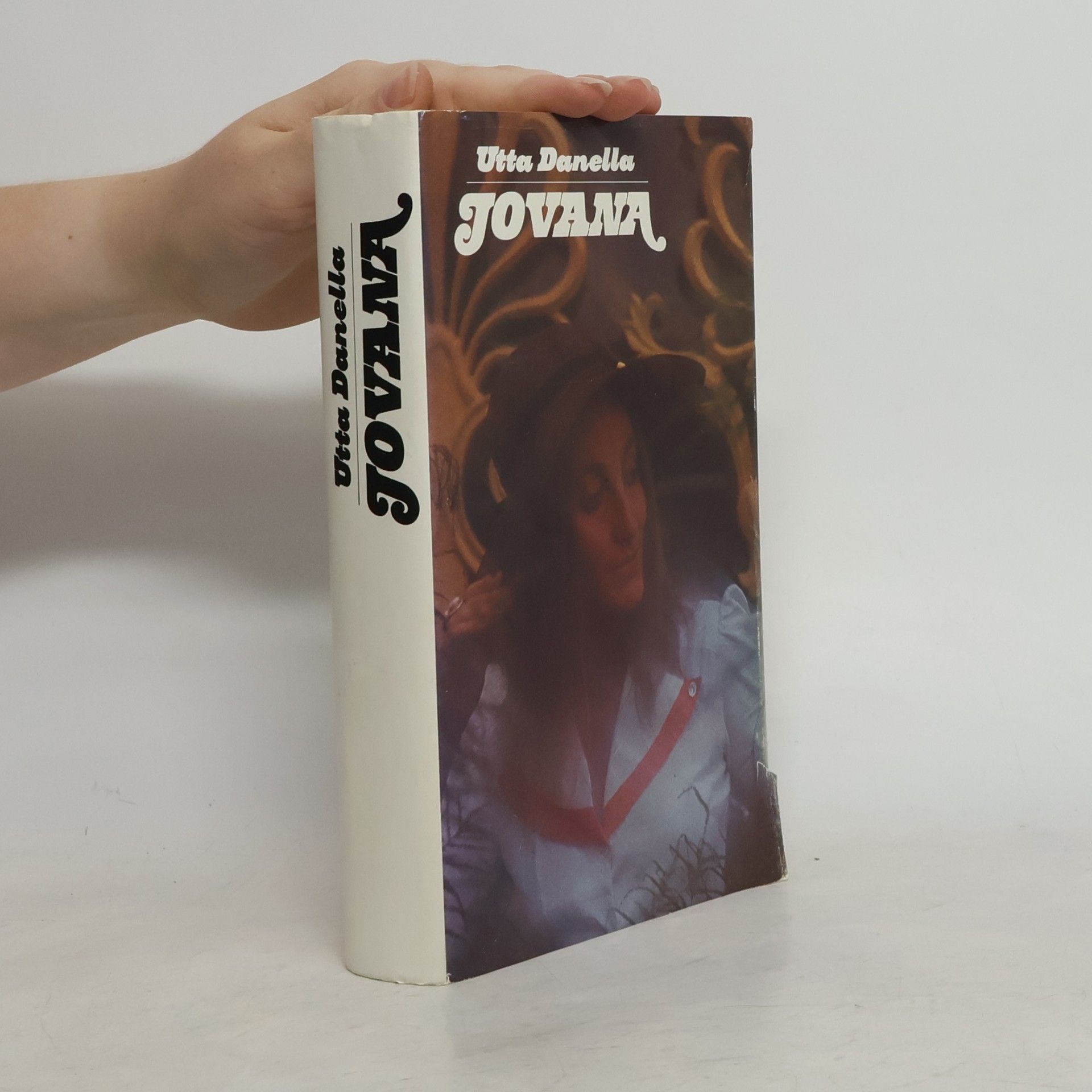 Utta Danella Jovana