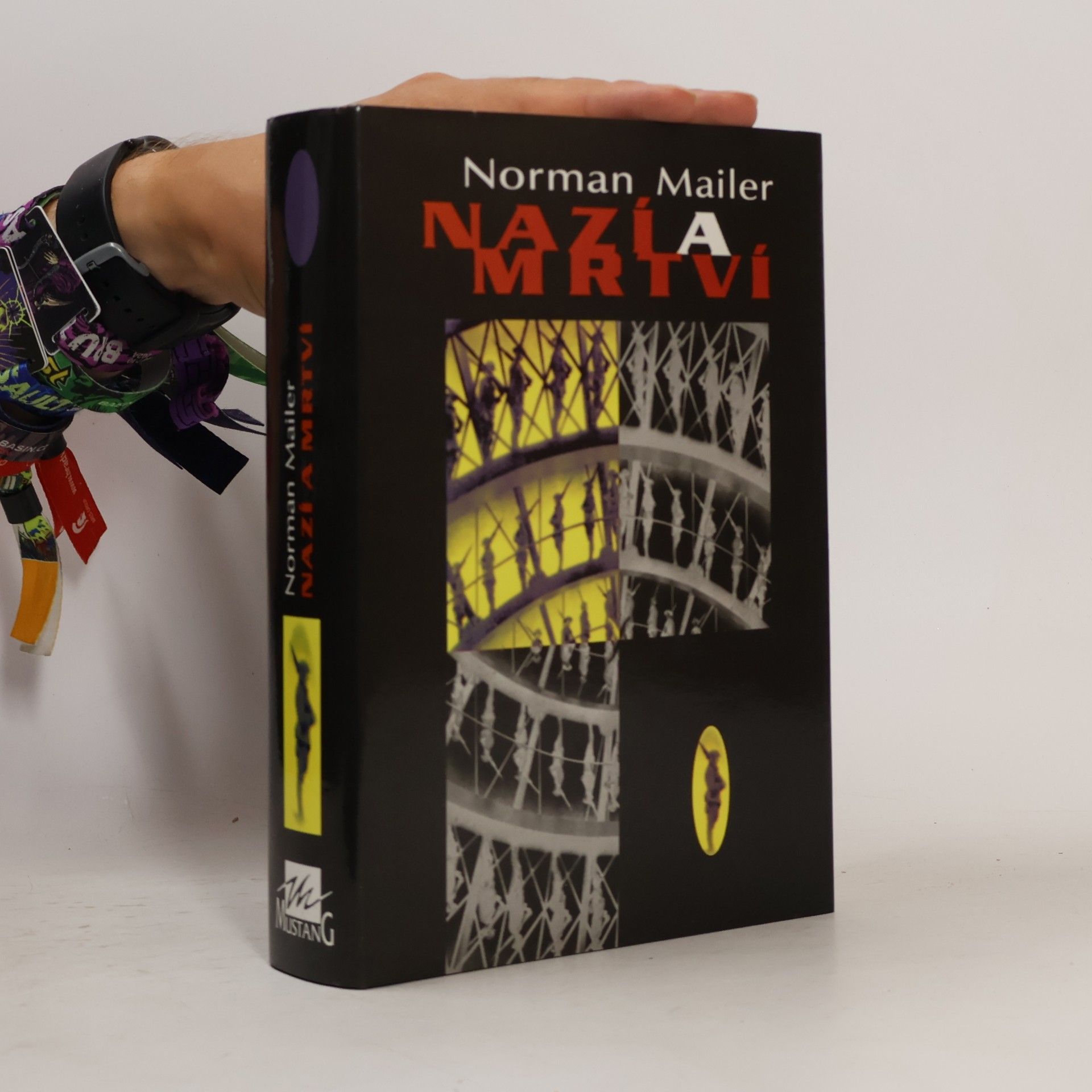 Norman Mailer Nazí a mrtví