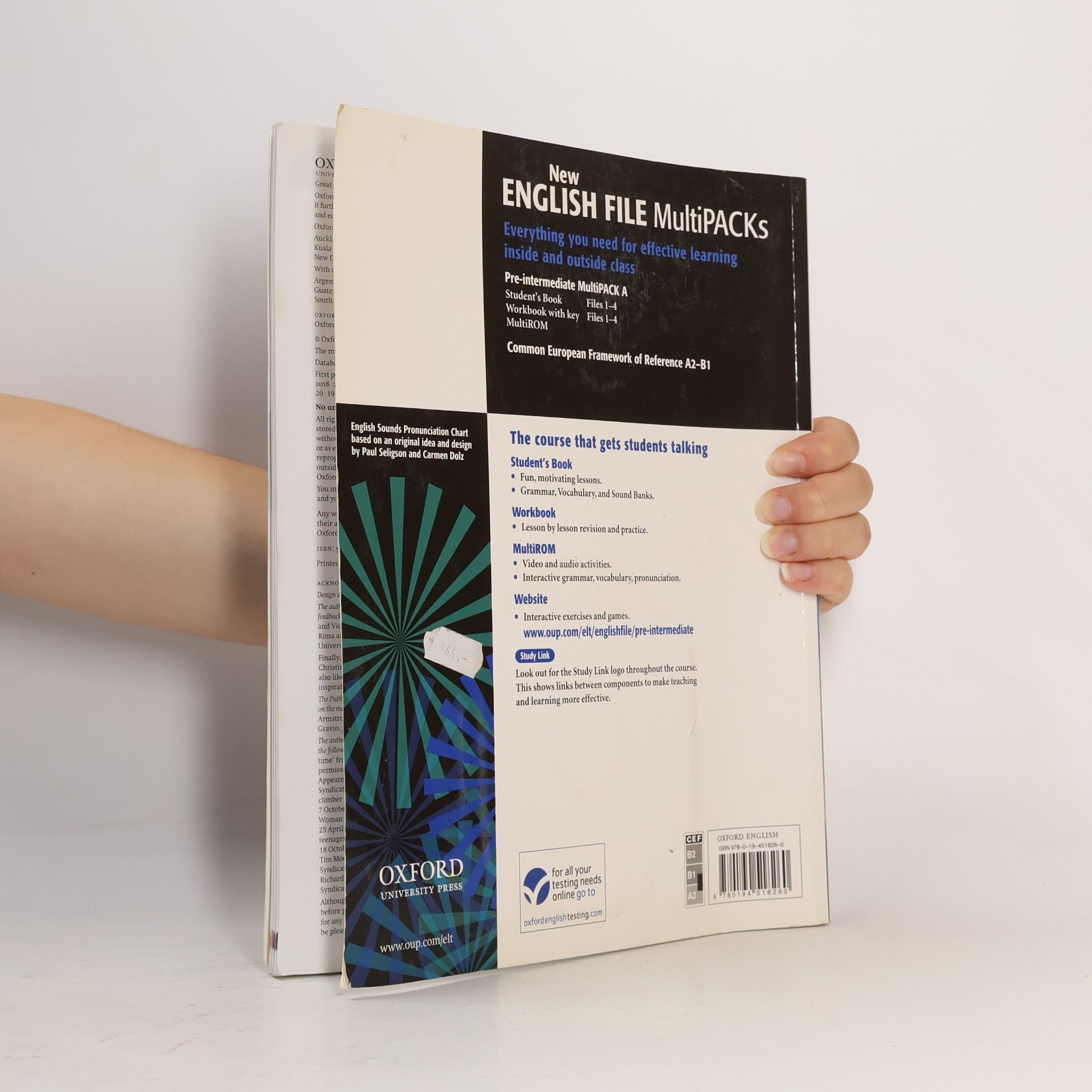 Paul Seligson New English file. Pre-intermediate Multipack A