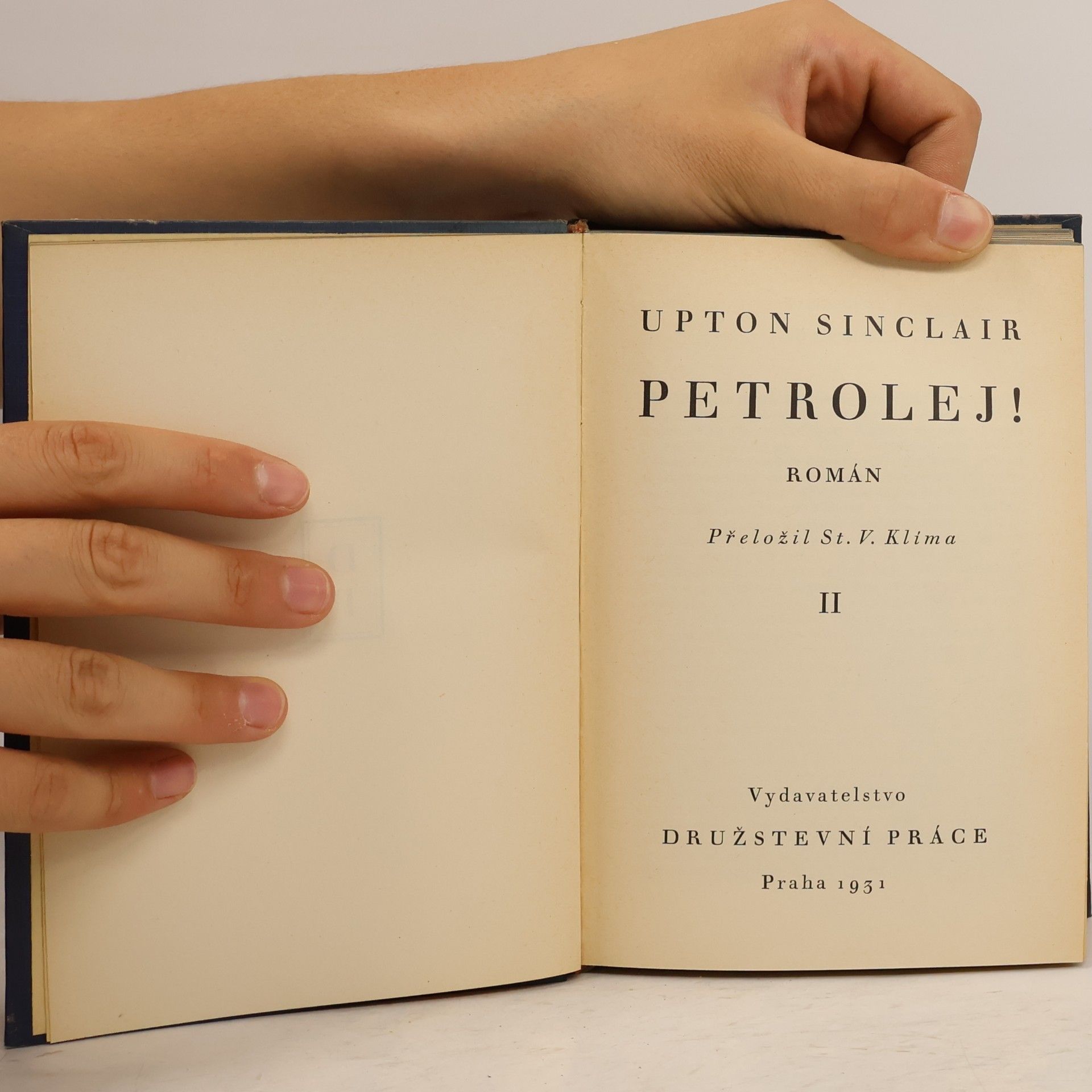 Upton Sinclair Petrolej! II.