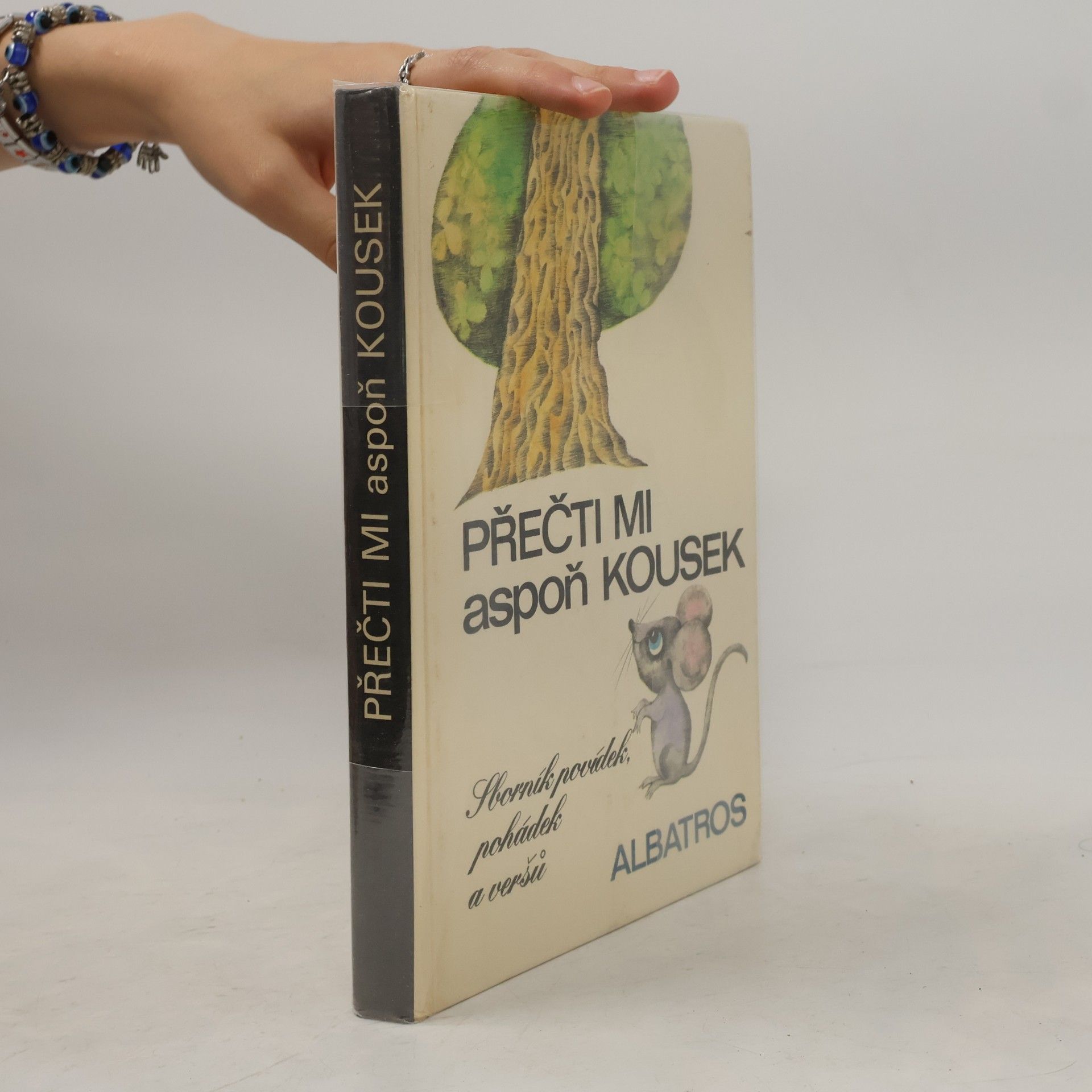 Arnoštka Kubelková Přečti mi aspoň kousek