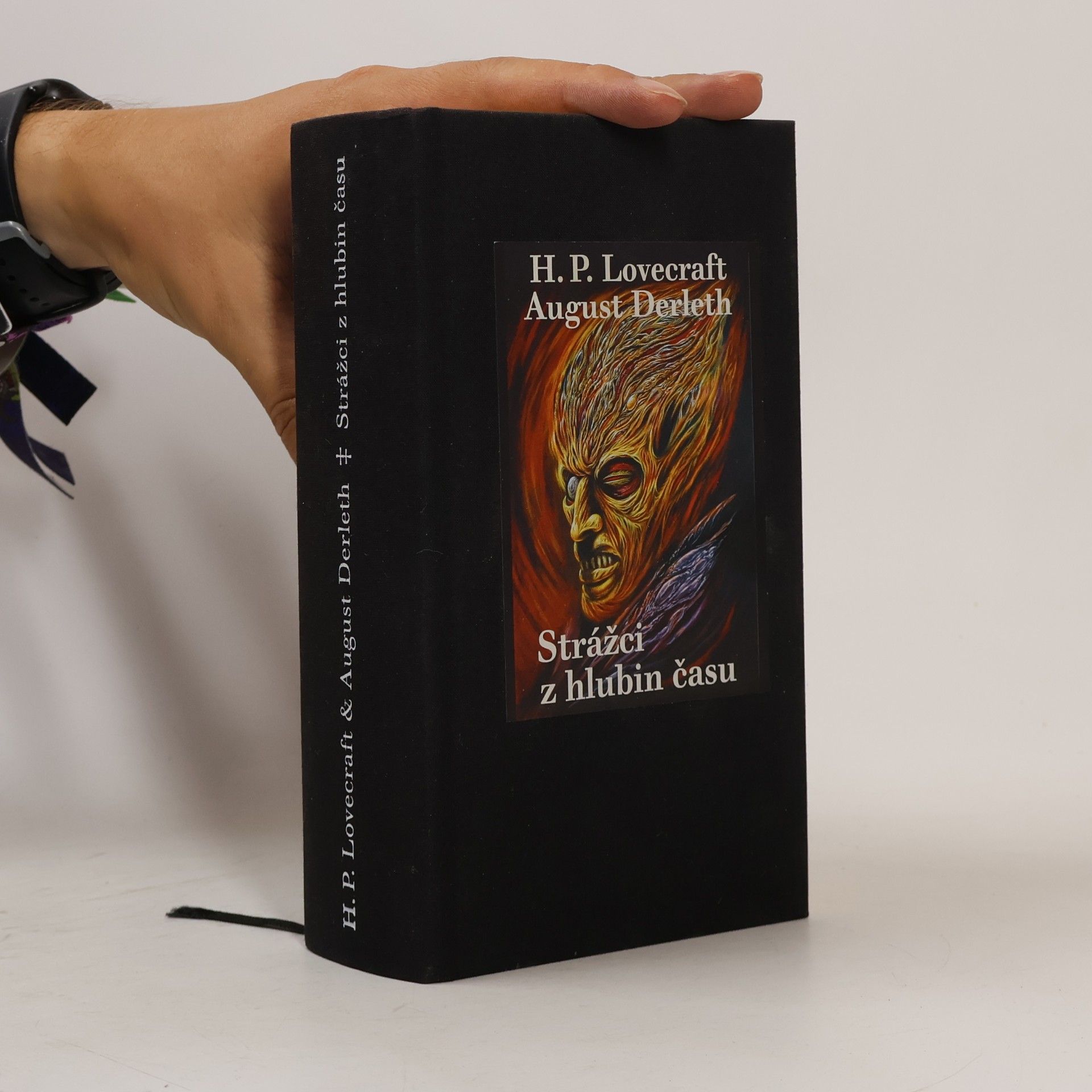 Howard Phillips Lovecraft Strážci z hlubin času
