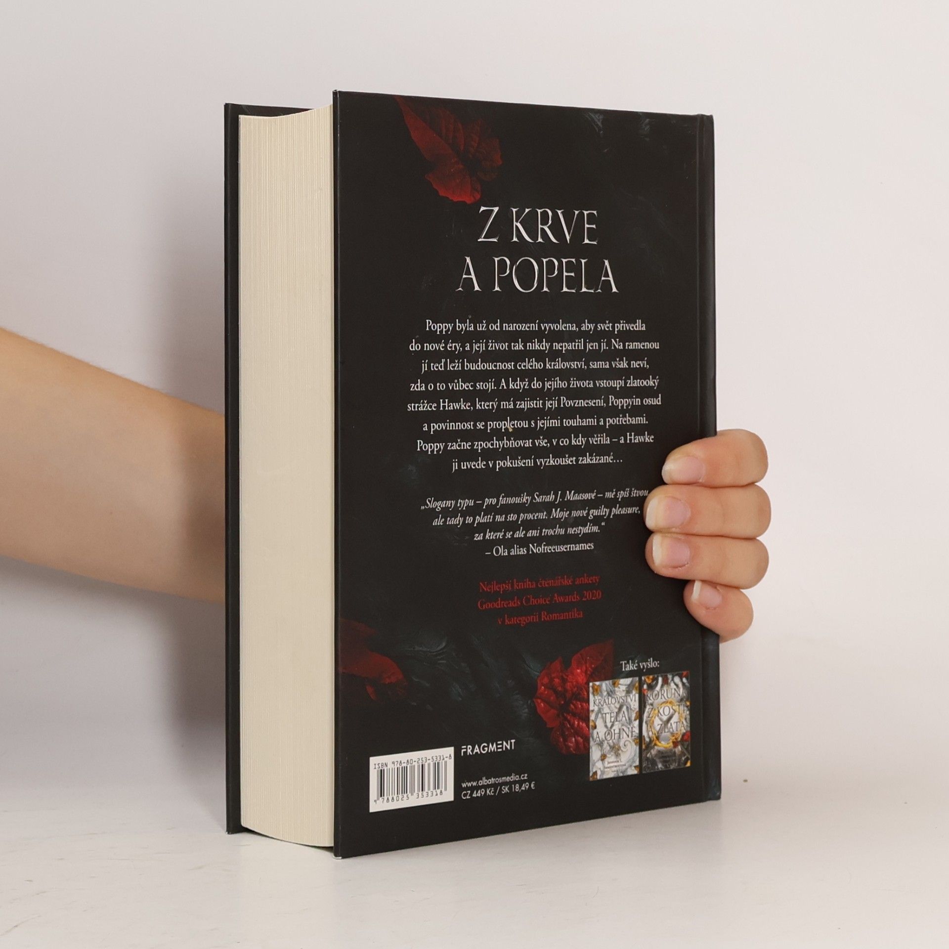 Jennifer Armentrout Z krve a popela