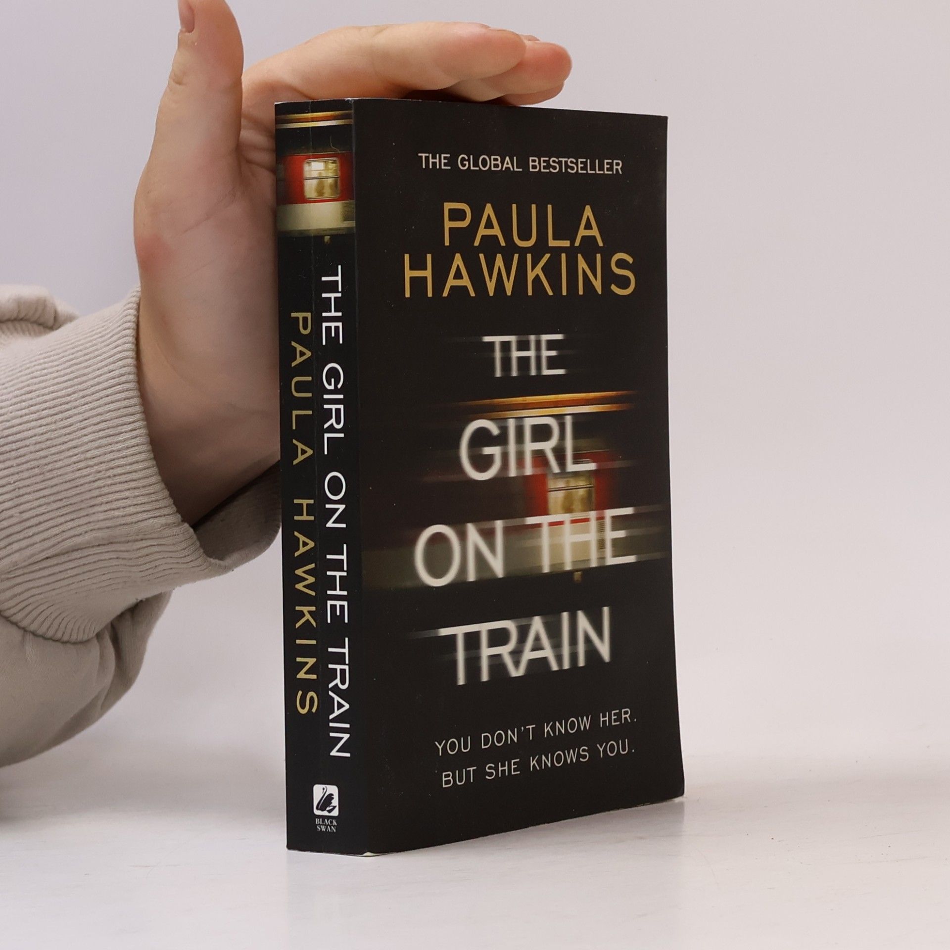 Paula Hawkins The Girl on The Train