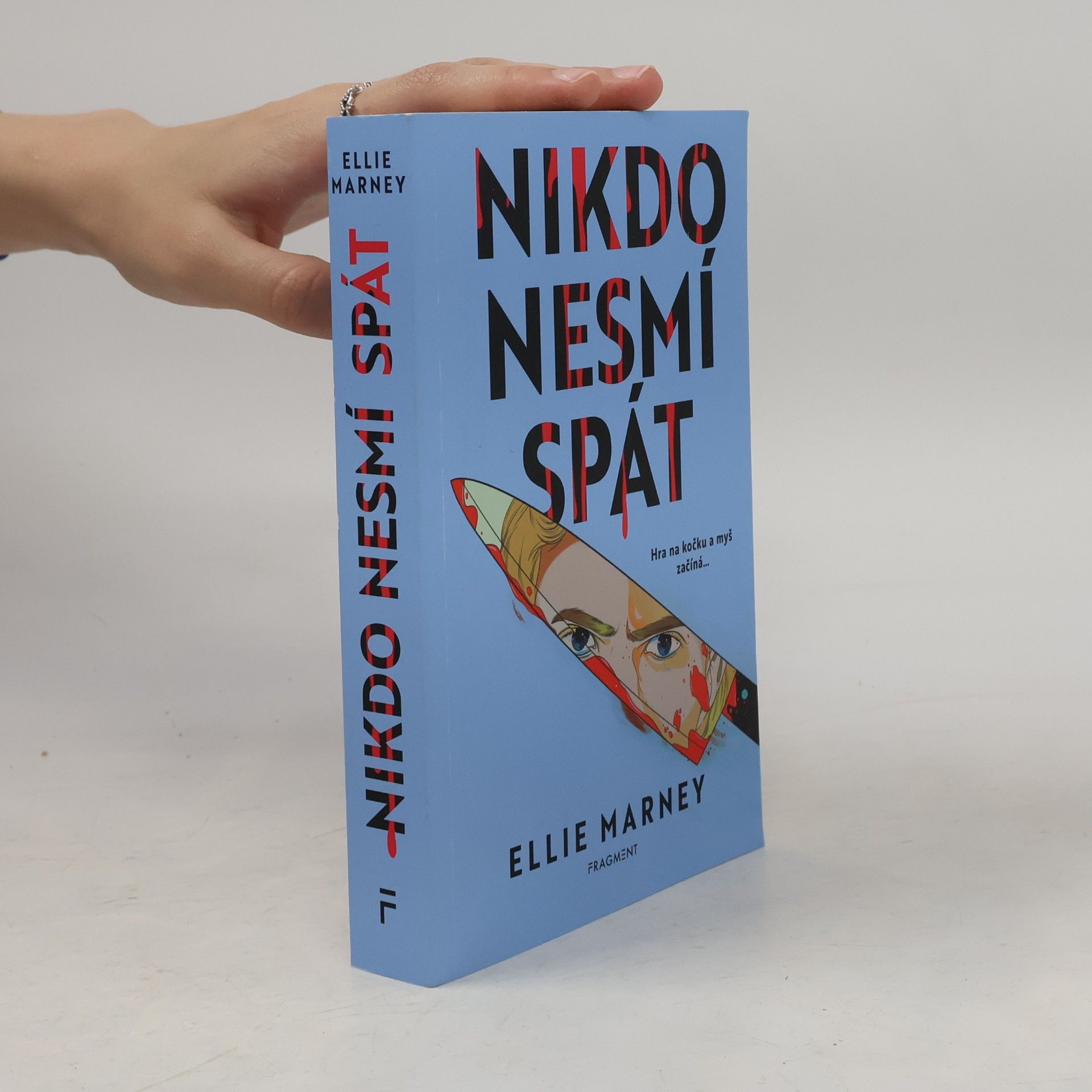 Ellie Marney Nikdo nesmí spát