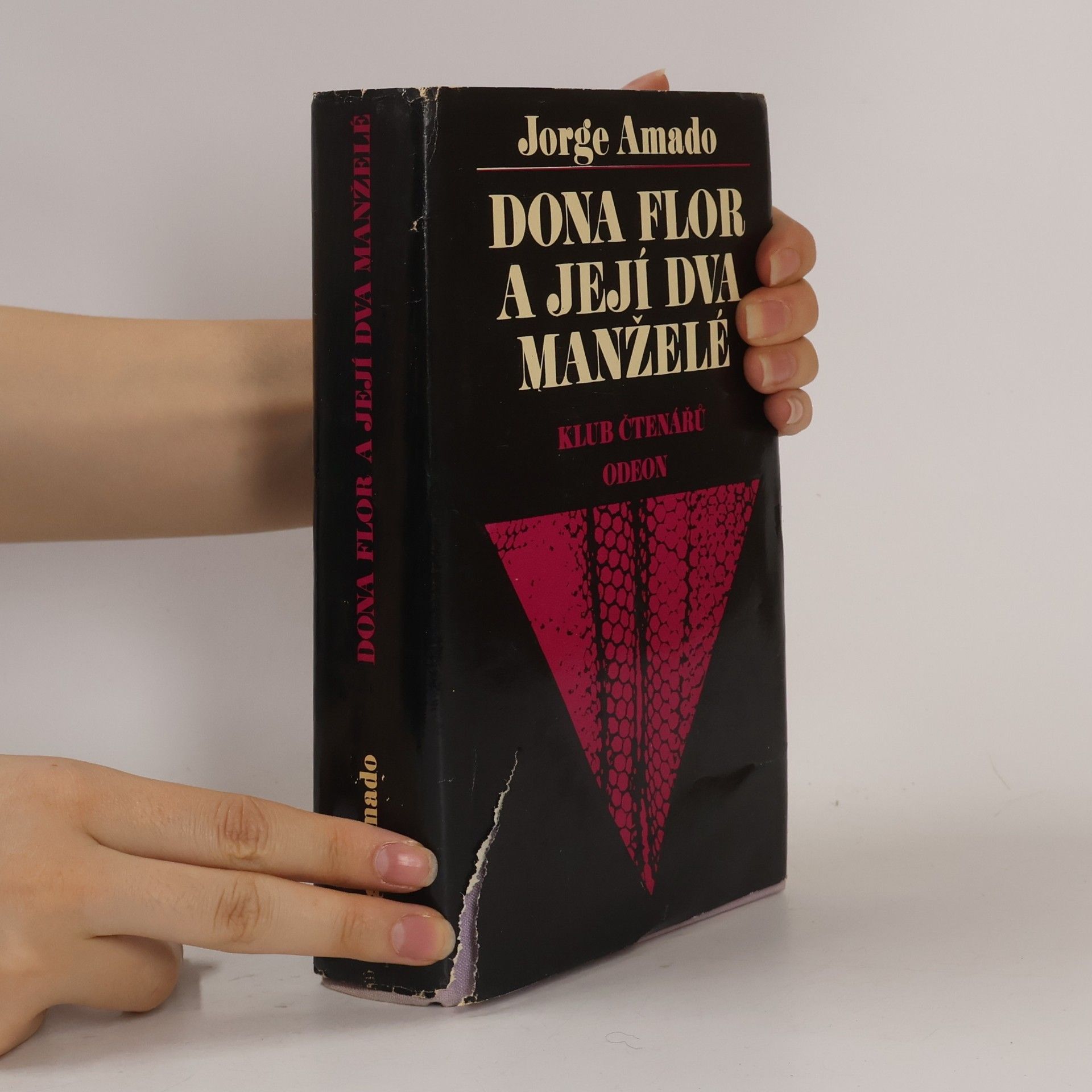 Jorge Amado Dona Flor a její dva manželé