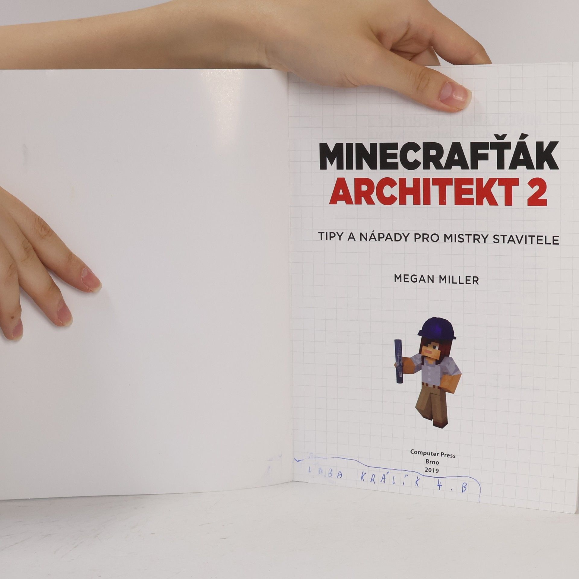 Megan Miller Minecrafťák architekt 2