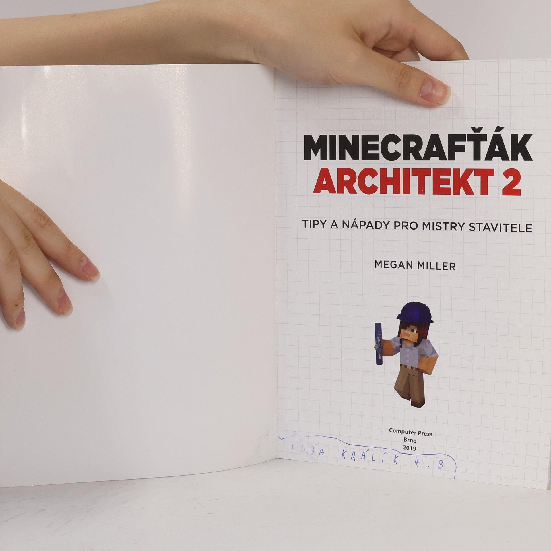 Megan Miller Minecrafťák architekt 2