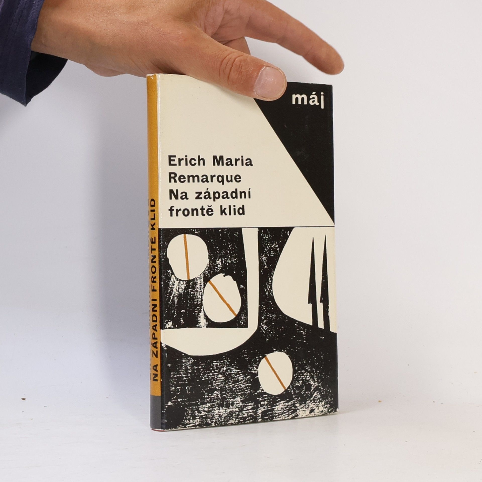 Erich Maria Remarque Na západní frontě klid