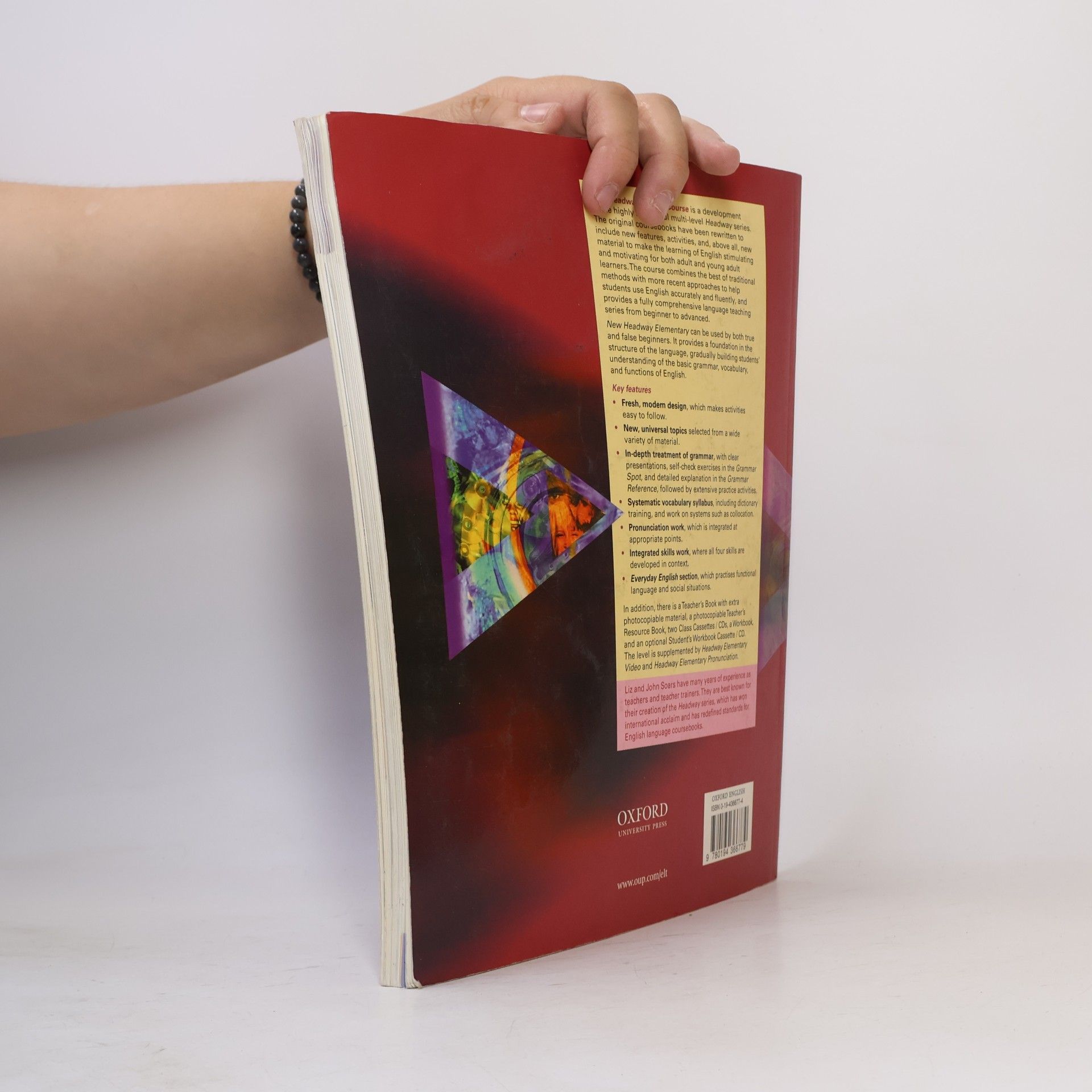 Liz Soars New Headway English Course. Elementary. Student's Book