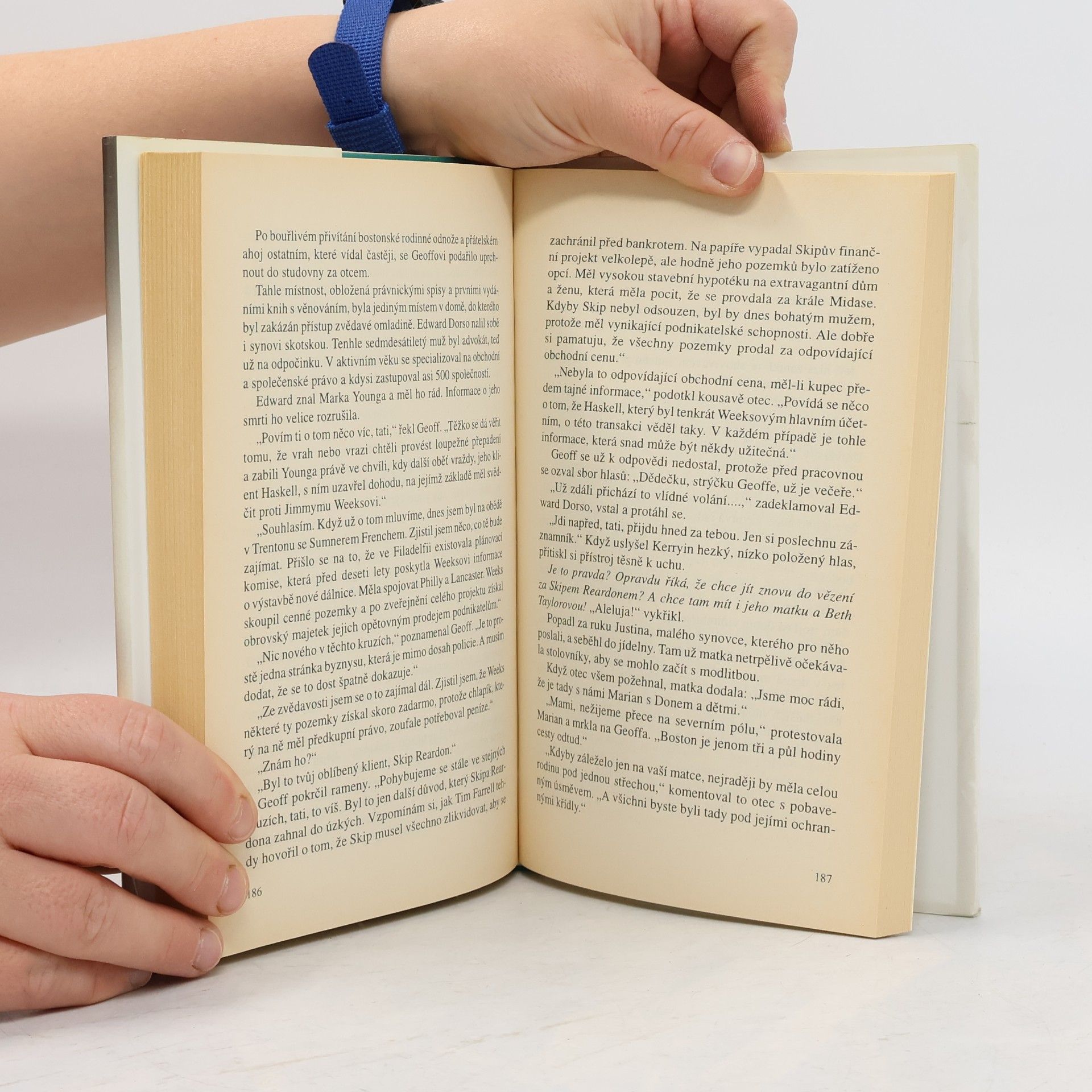 Mary Higgins Clark Krása přináší smrt