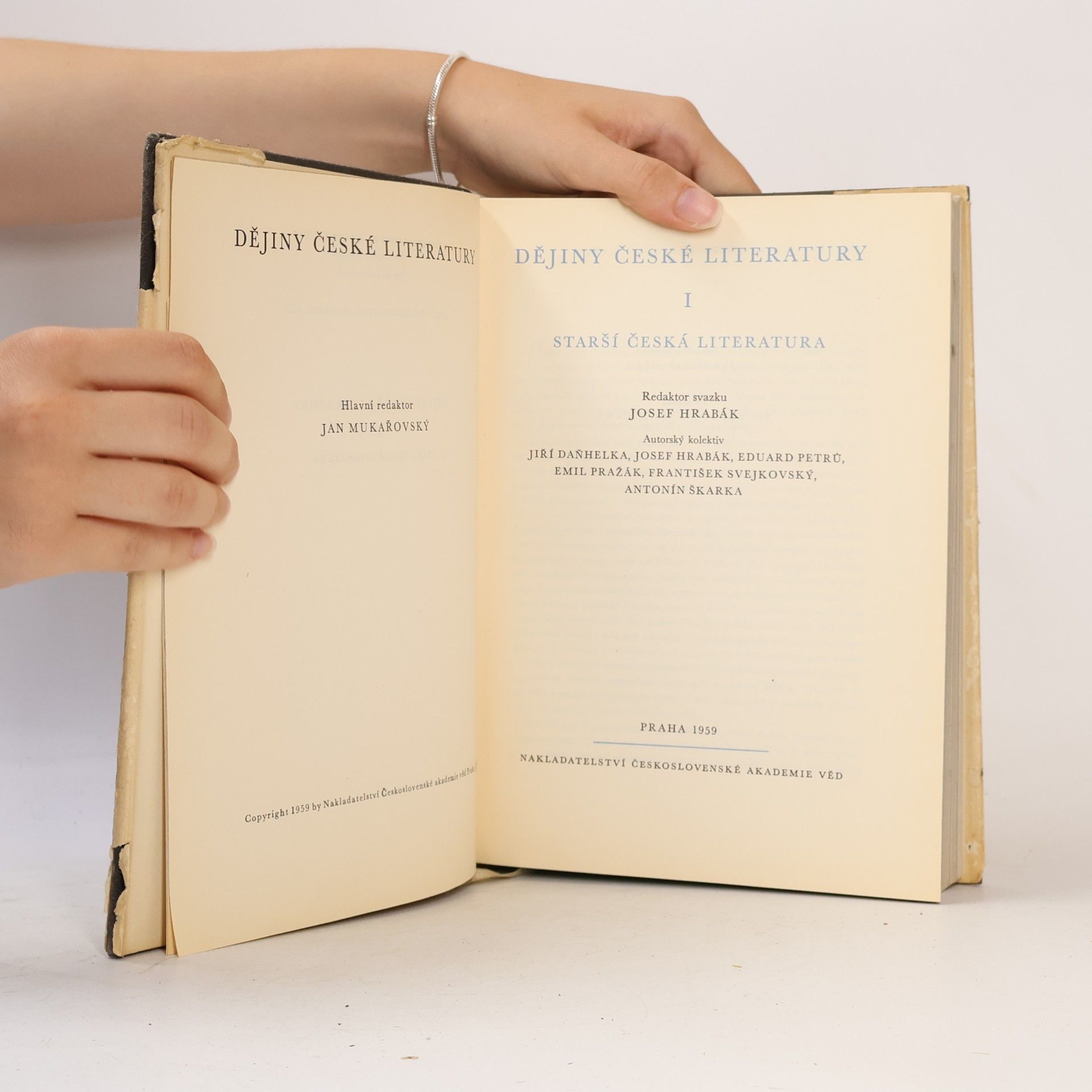 Josef Hrabák Dějiny české literatury I