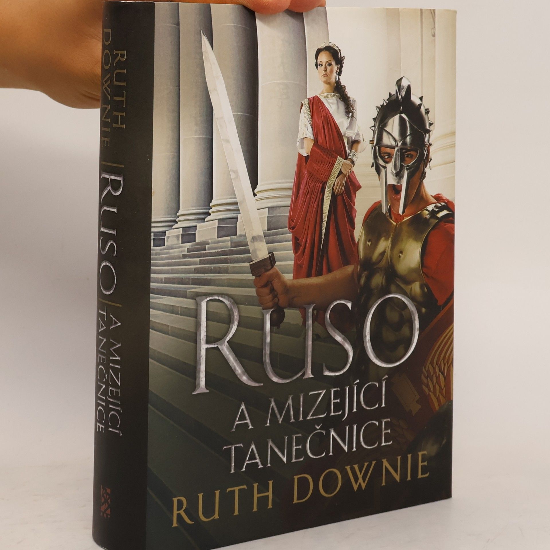 Ruth Downie Ruso a mizející tanečnice