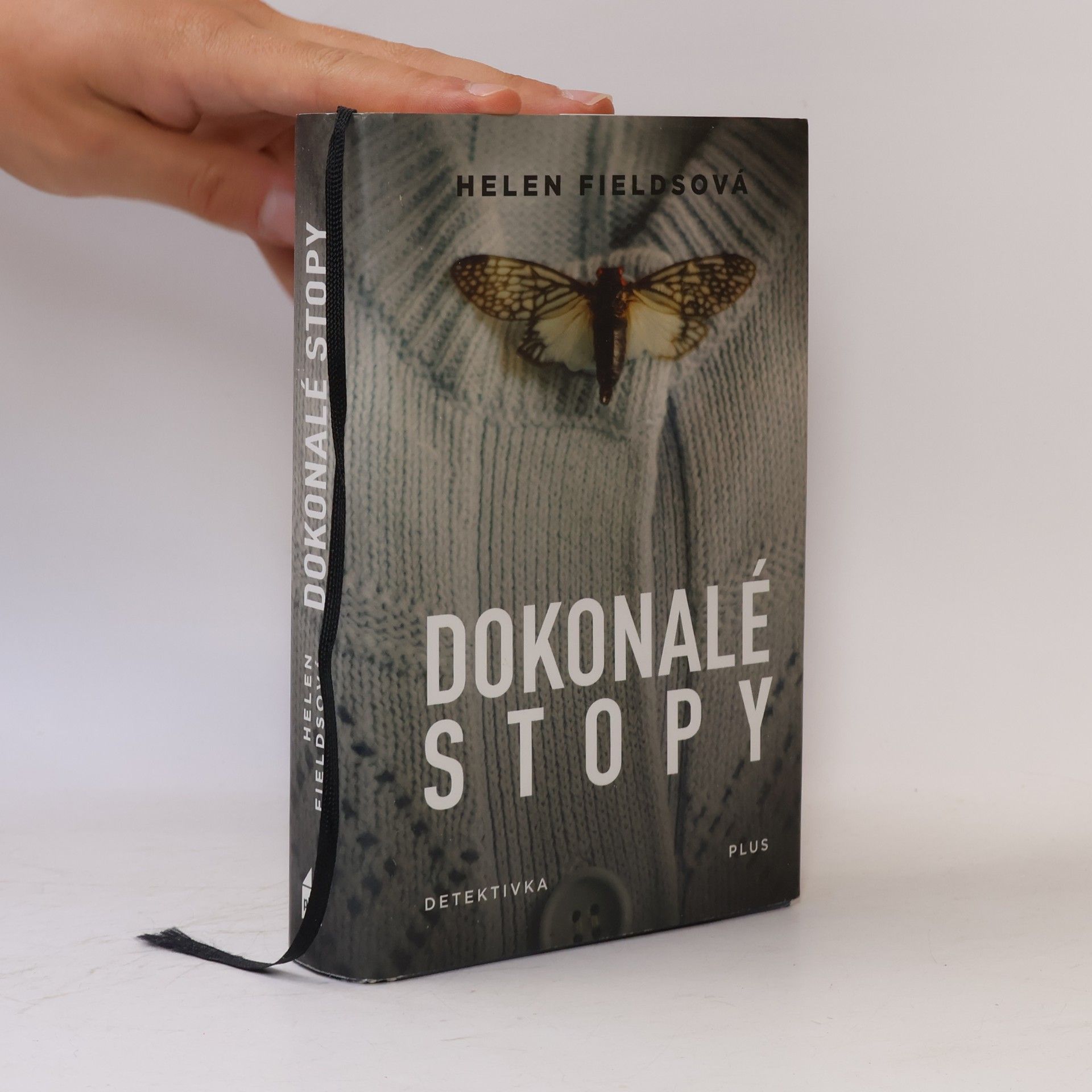 Helen Fields Dokonalé stopy