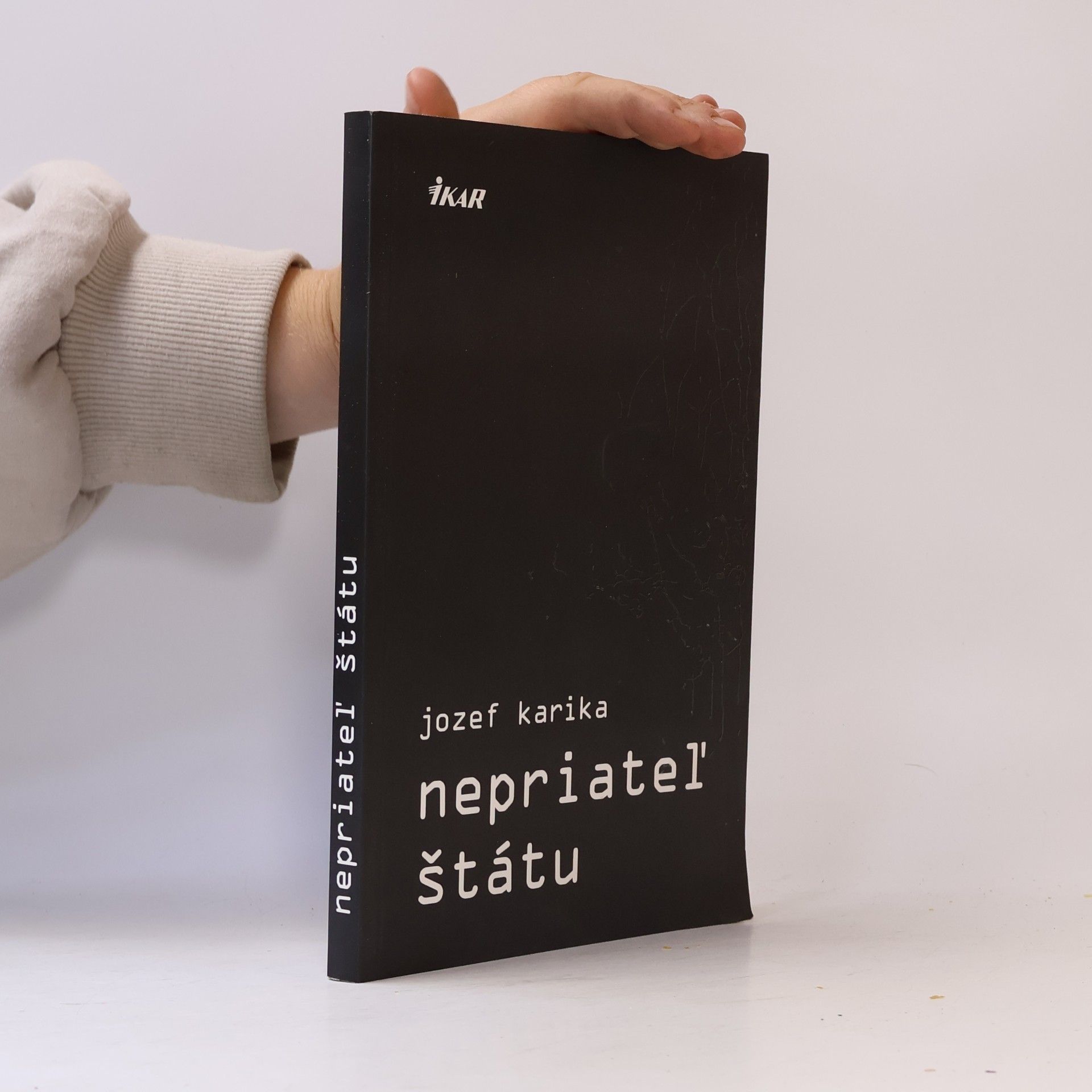 Jozef Karika Nepriatel' štátu