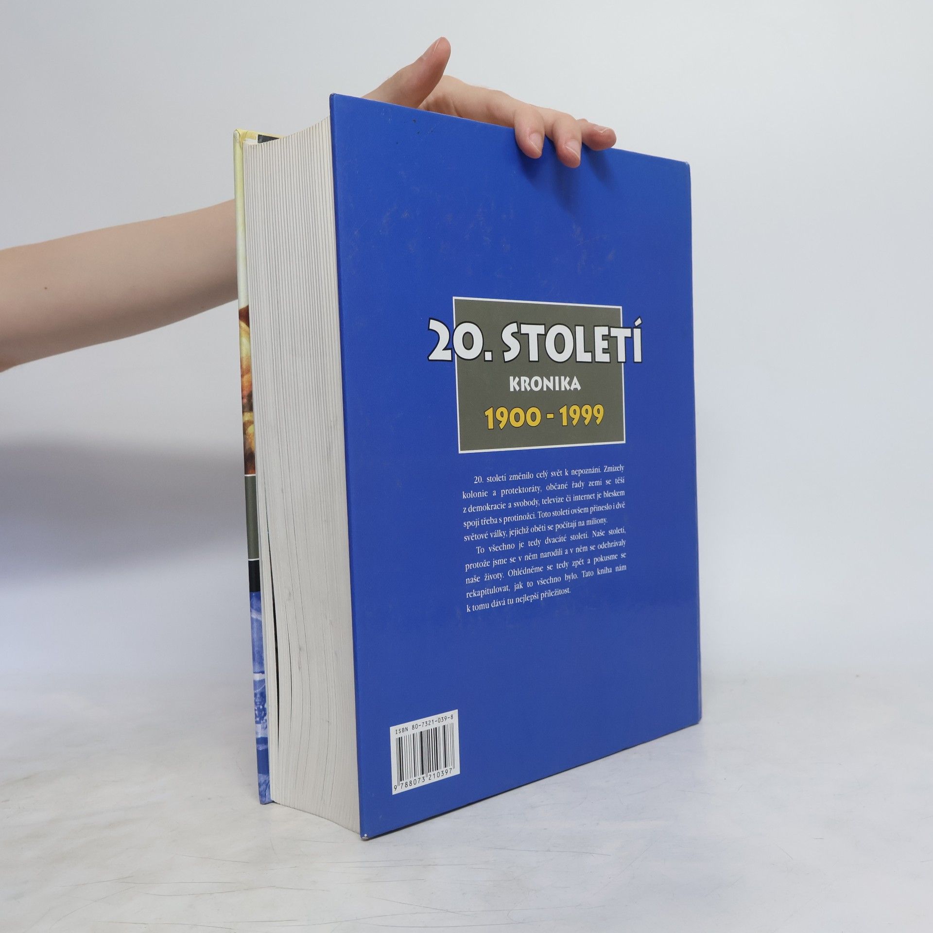 John Harold Plumb 20. století : kronika 1900-1999