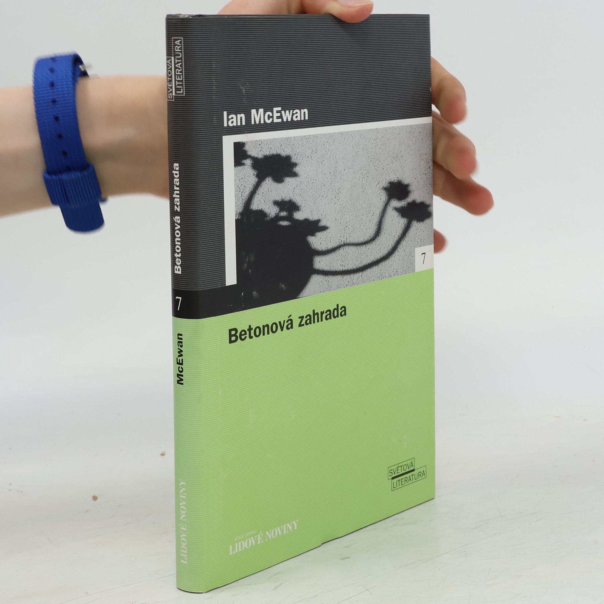 Ian McEwan Betonová zahrada